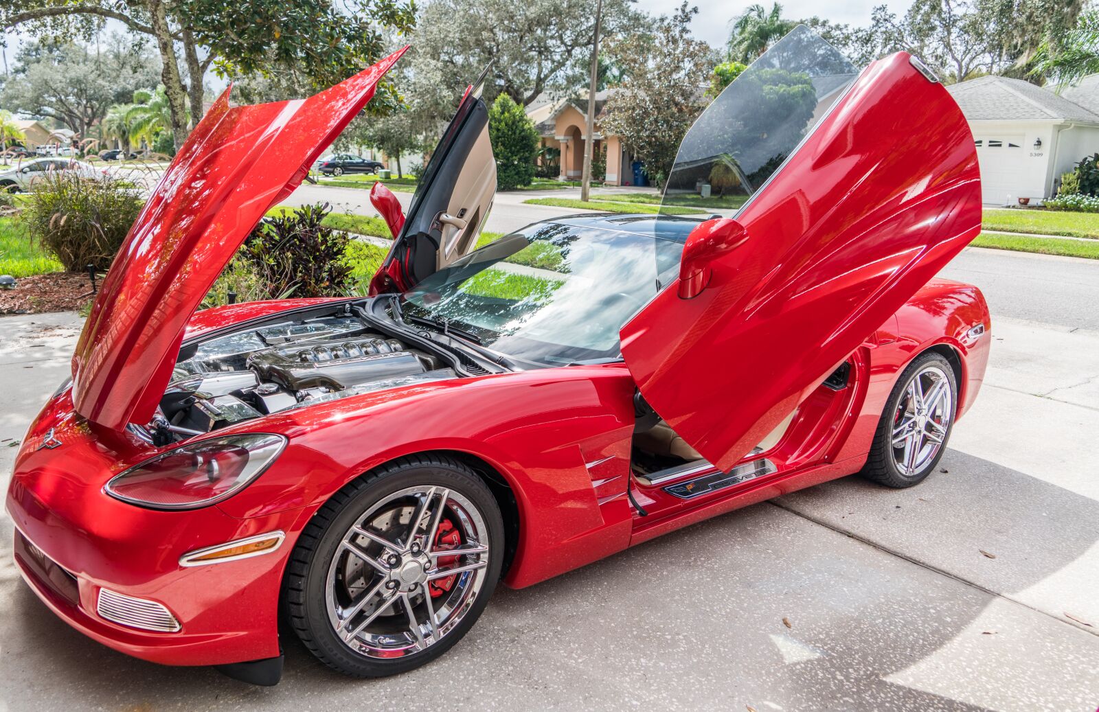 Sony a7R II + Sony FE 24-240mm F3.5-6.3 OSS sample photo. Corvette, sportscar, vehicle photography