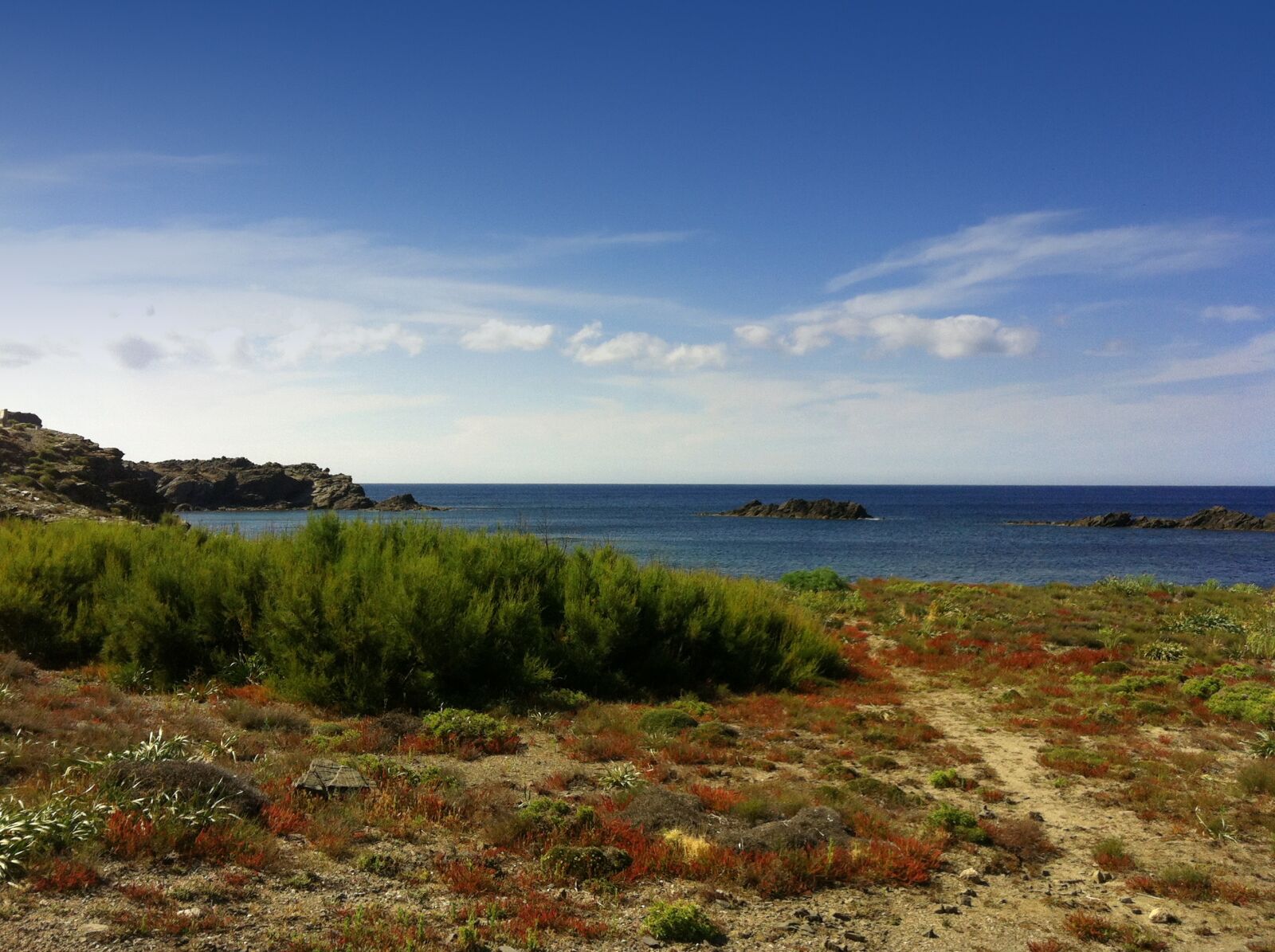 Apple iPhone 4 sample photo. Menorca, landscape, sea view photography