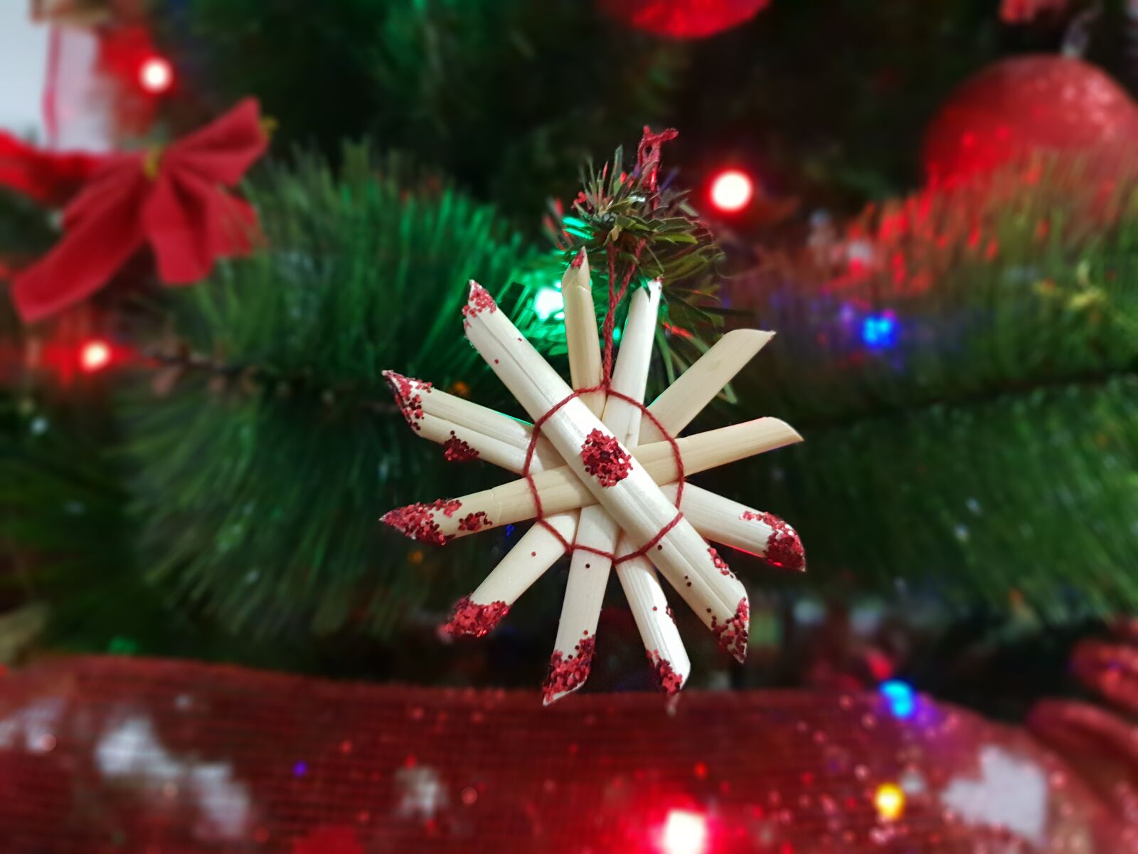 Samsung Galaxy S9 sample photo. Christmas tree, christmas, christmas photography