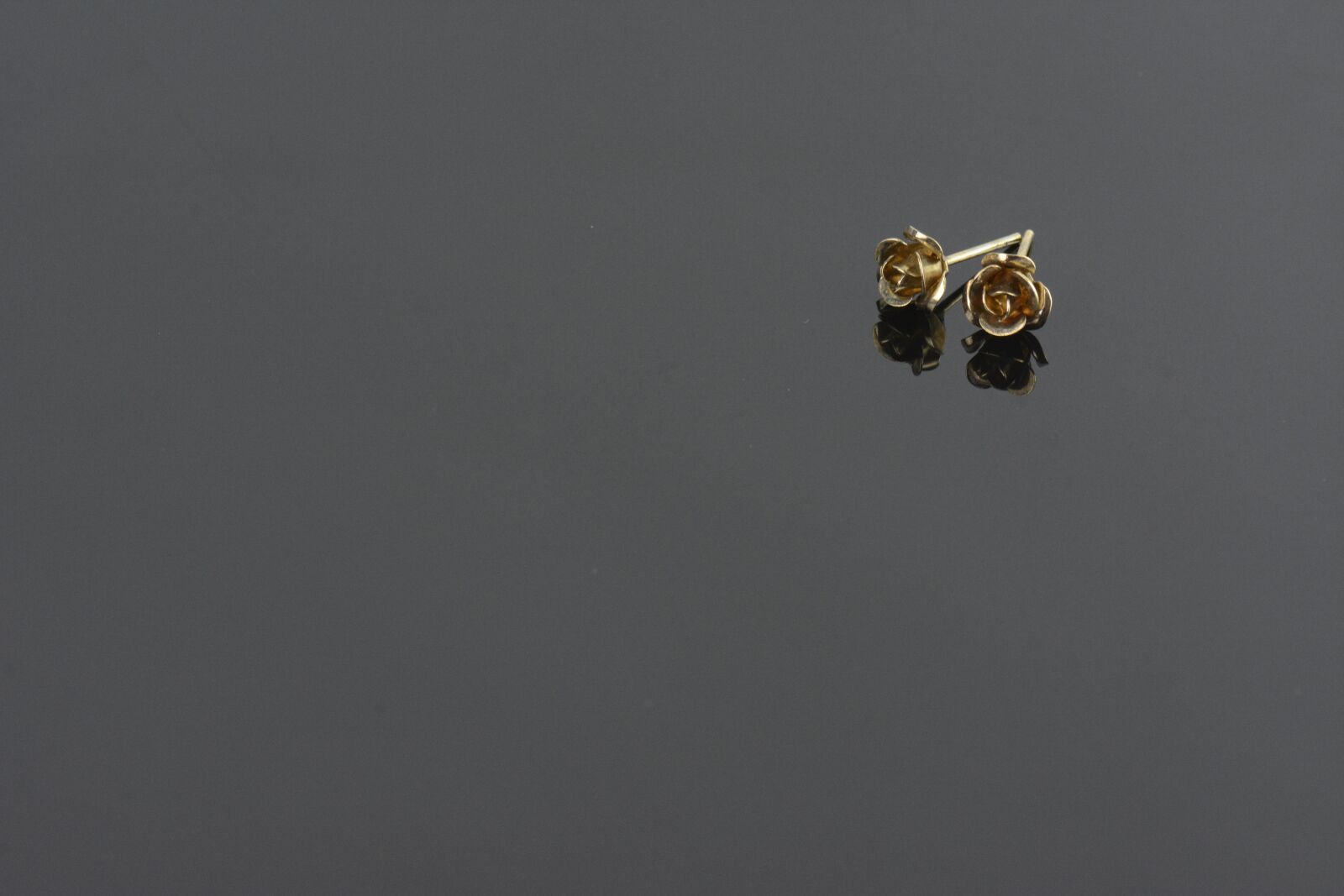 Nikon D7100 sample photo. Ring, background, bijoux photography