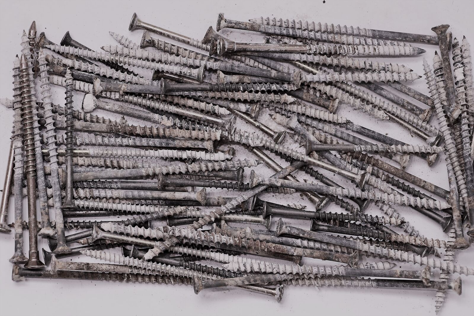 Canon EOS 650D (EOS Rebel T4i / EOS Kiss X6i) sample photo. Nails, bolts, itself the photography