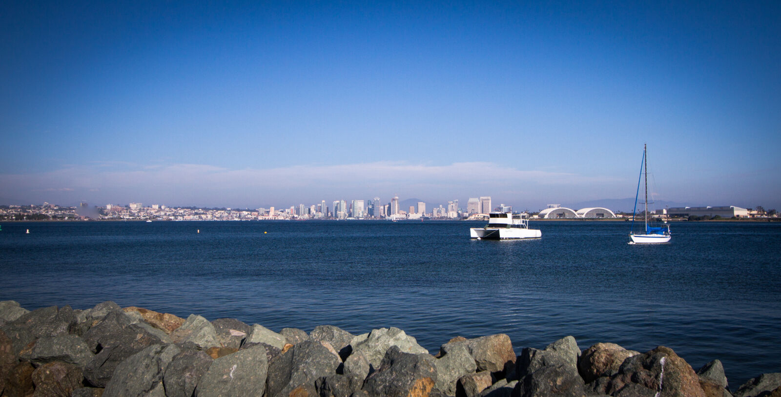 Canon EOS 7D + Canon EF-S 10-22mm F3.5-4.5 USM sample photo. Sandiego, skyline, socal, southerncalifornia photography