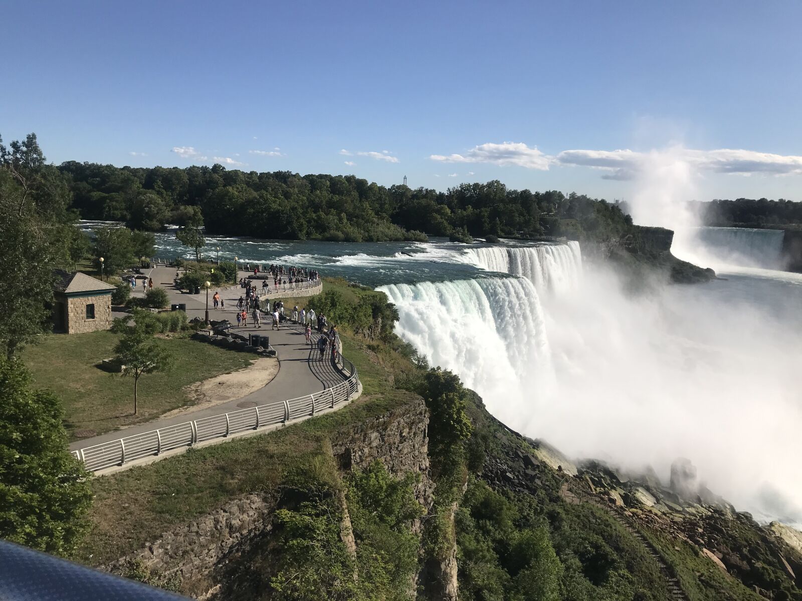 iPhone 7 back camera 3.99mm f/1.8 sample photo. Niagara falls, waterfall, niagara photography