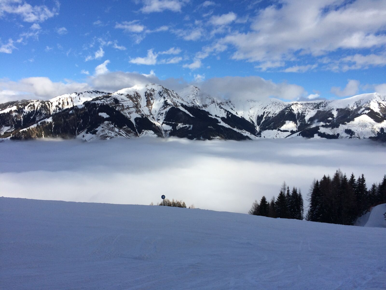 iPhone 5s back camera 4.15mm f/2.2 sample photo. Snow, mountains, snow landscape photography