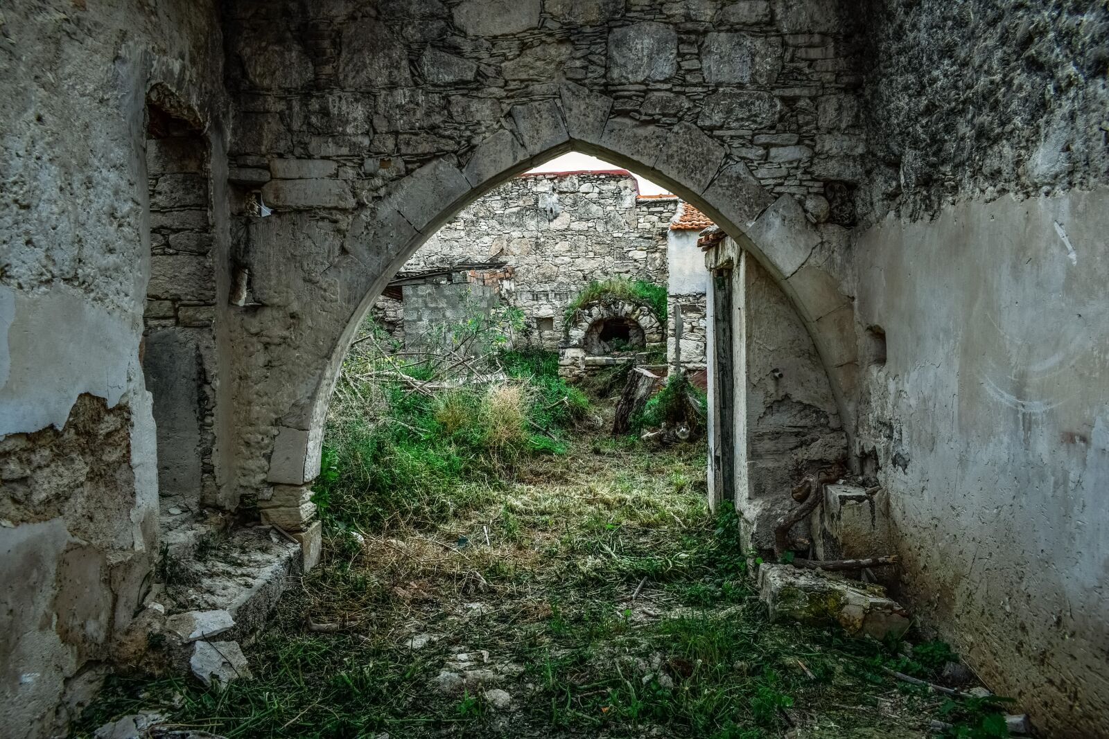 Nikon D3300 sample photo. House, old, architecture photography