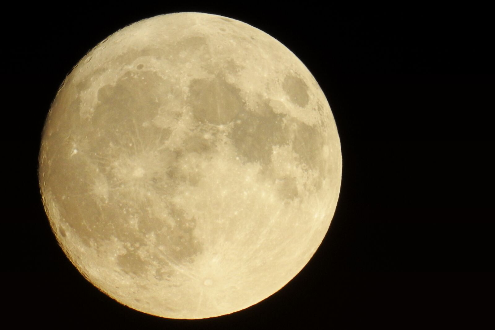 Nikon Coolpix P900 sample photo. Moon, ache, luna photography