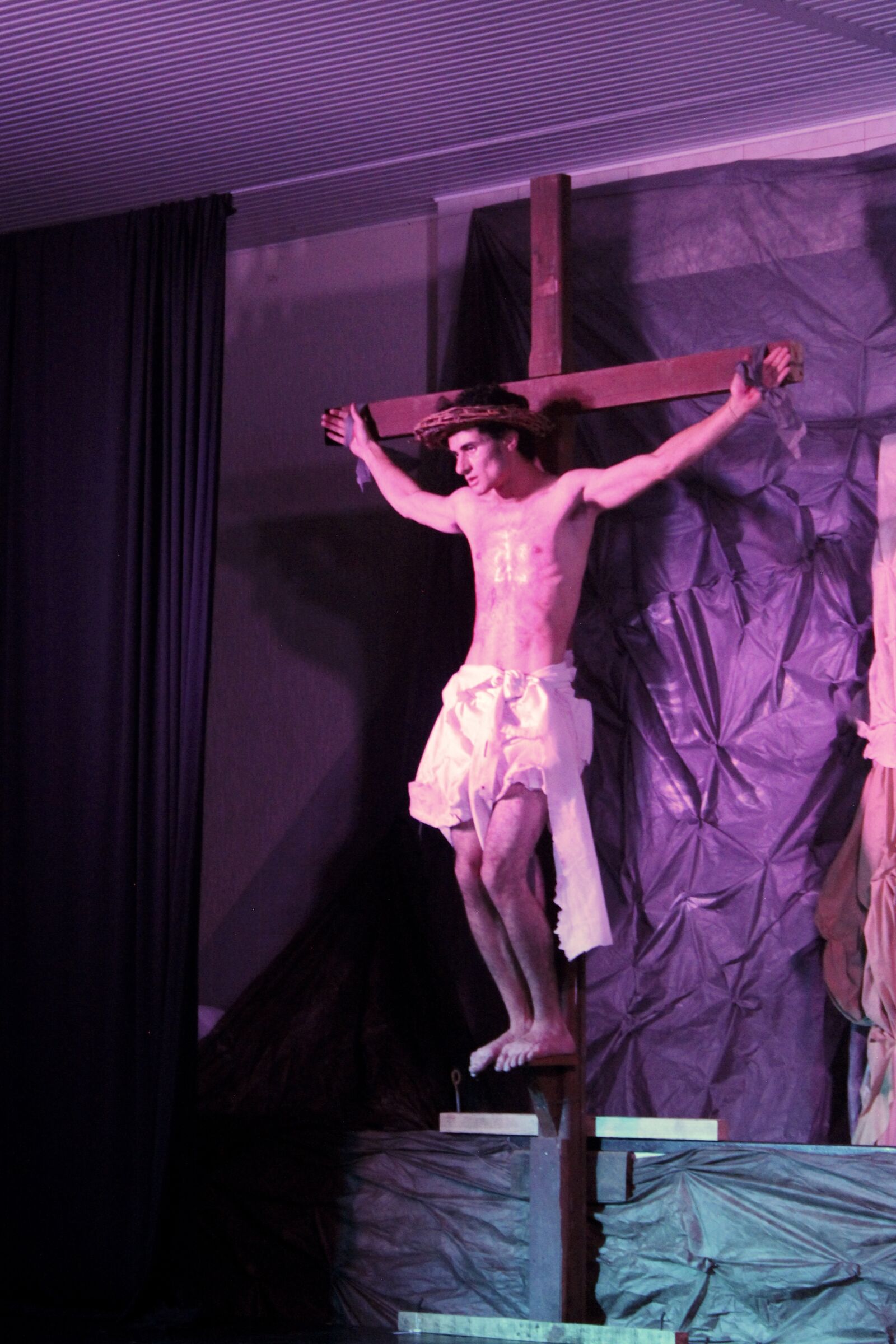 Canon EOS 600D (Rebel EOS T3i / EOS Kiss X5) sample photo. Jesus, christ, christian photography