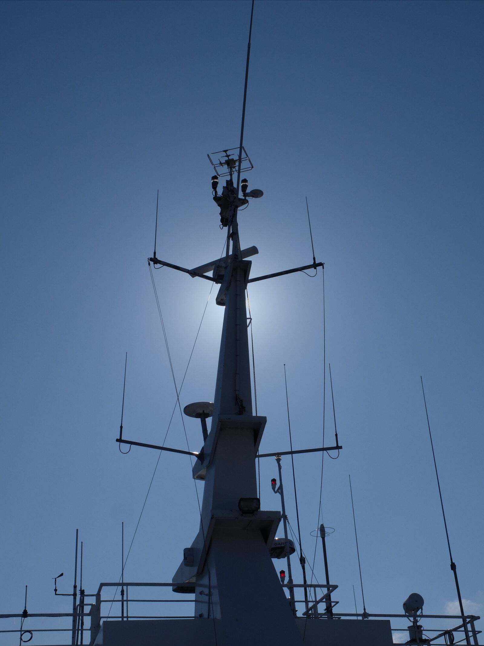 Fujifilm X30 sample photo. Ship, mast, sky photography