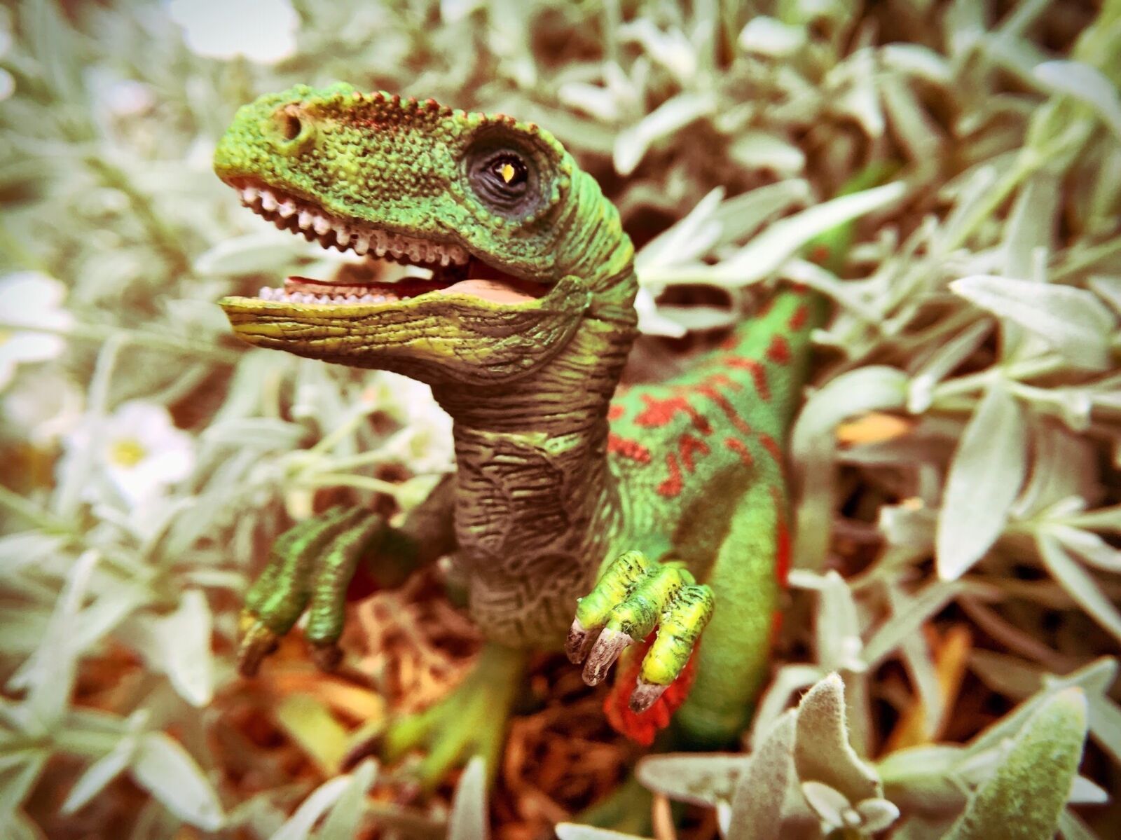 Apple iPhone 6s sample photo. Dinosaur, dino, prehistoric times photography