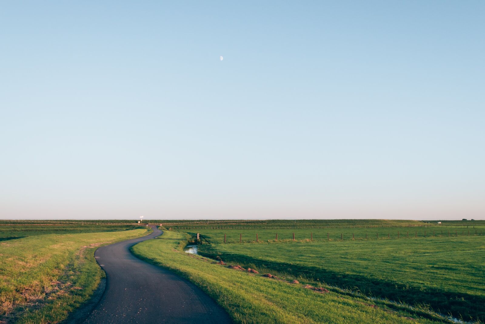 Nikon D5500 sample photo. Countryside, cropland, farm photography
