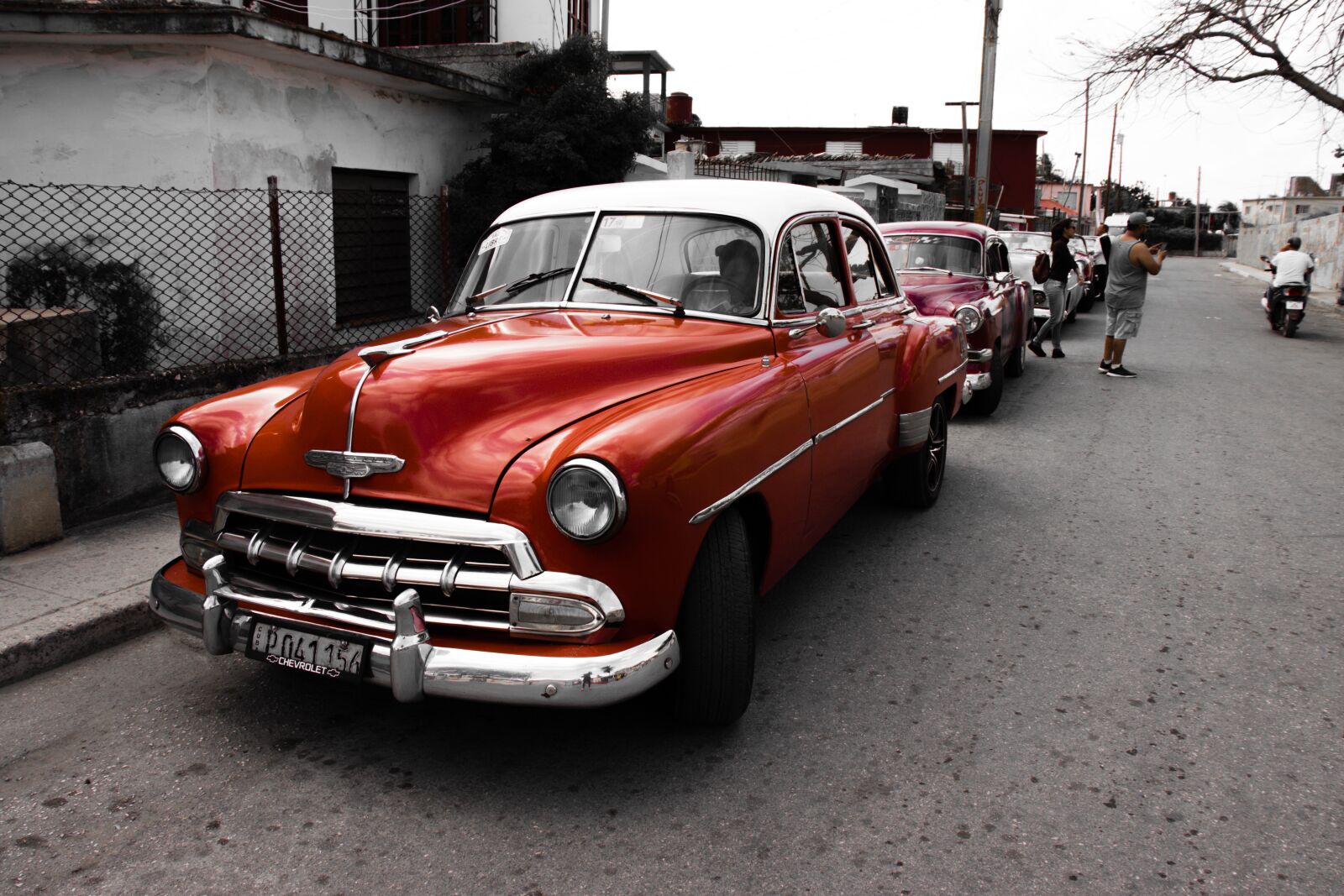 Canon EOS 200D (EOS Rebel SL2 / EOS Kiss X9) sample photo. Classic auto, cuba, classic photography
