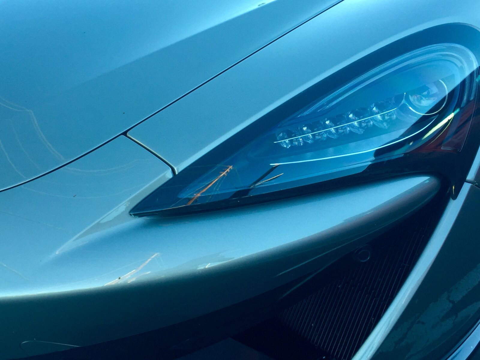 Apple iPhone 6 sample photo. 570s, cars, mclaren photography