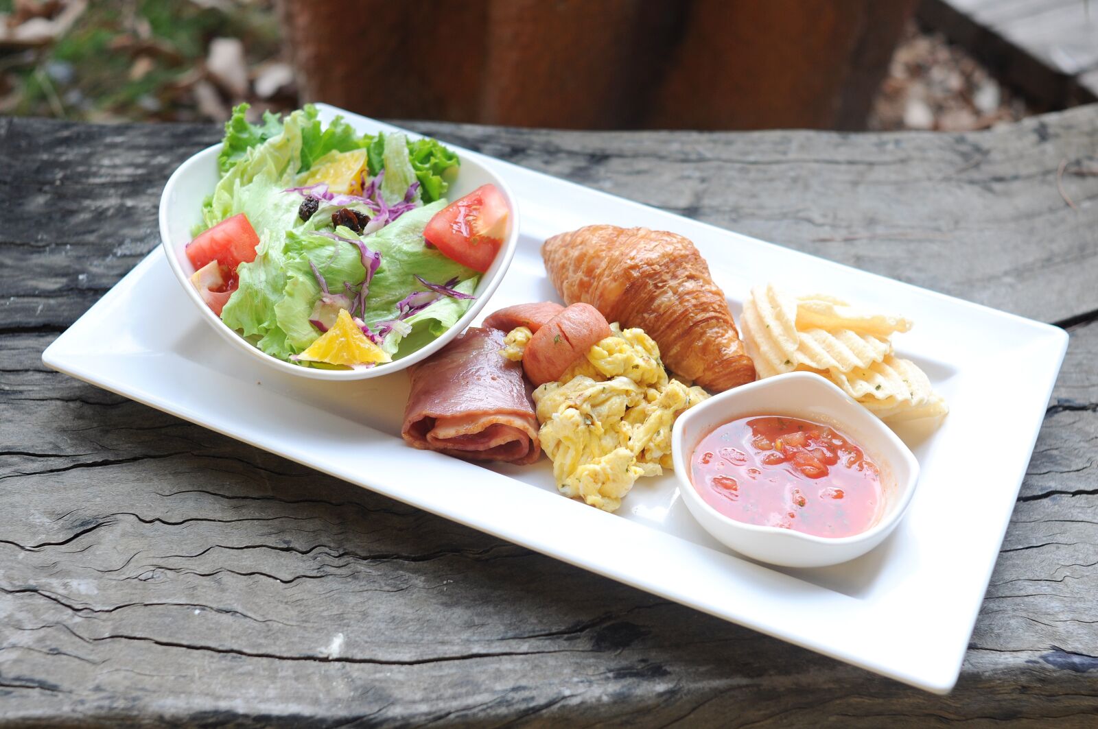 Nikon D90 sample photo. Breakfast, salad, ham photography