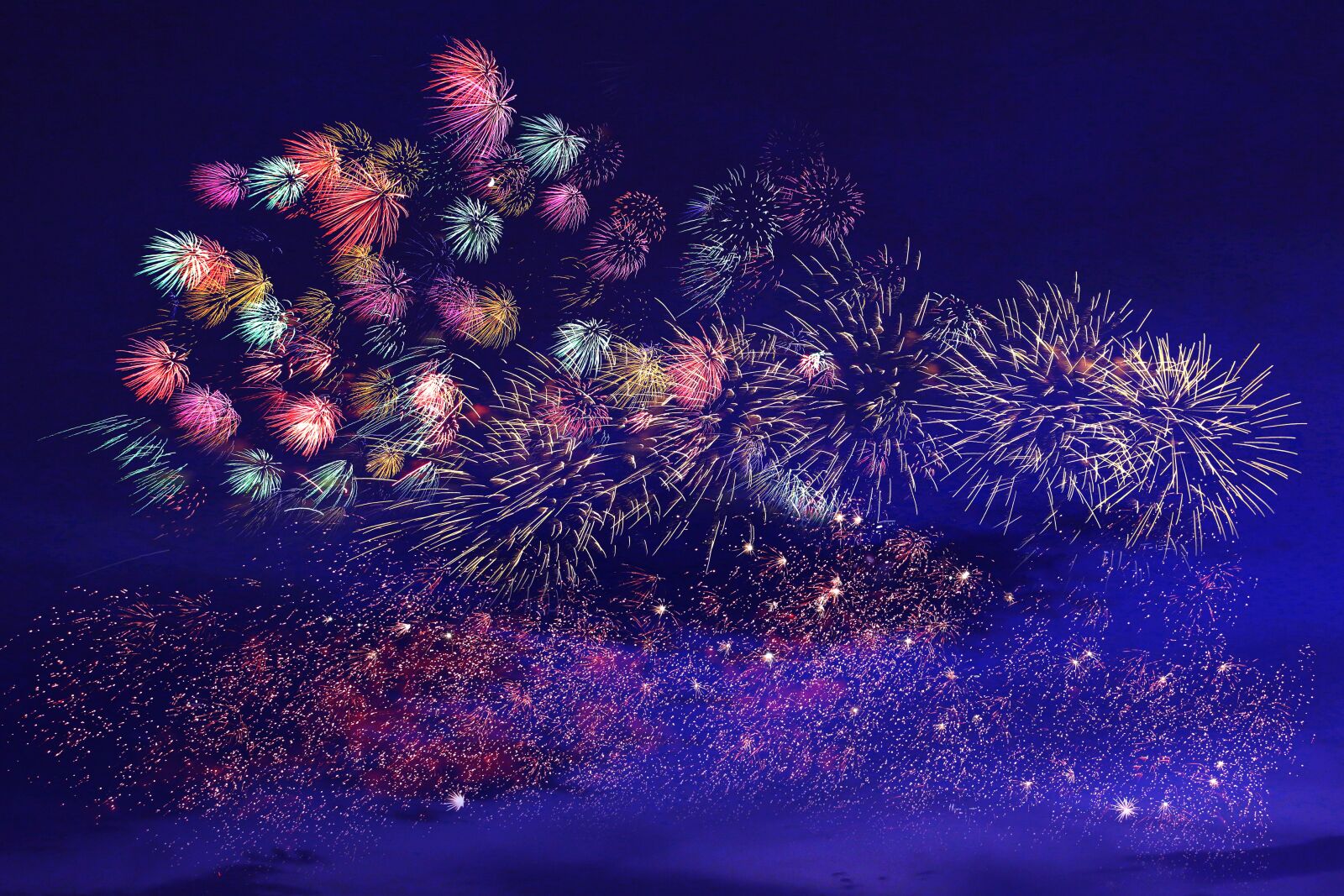 Canon EF 24-70mm F2.8L USM sample photo. Fireworks, firework, flame photography