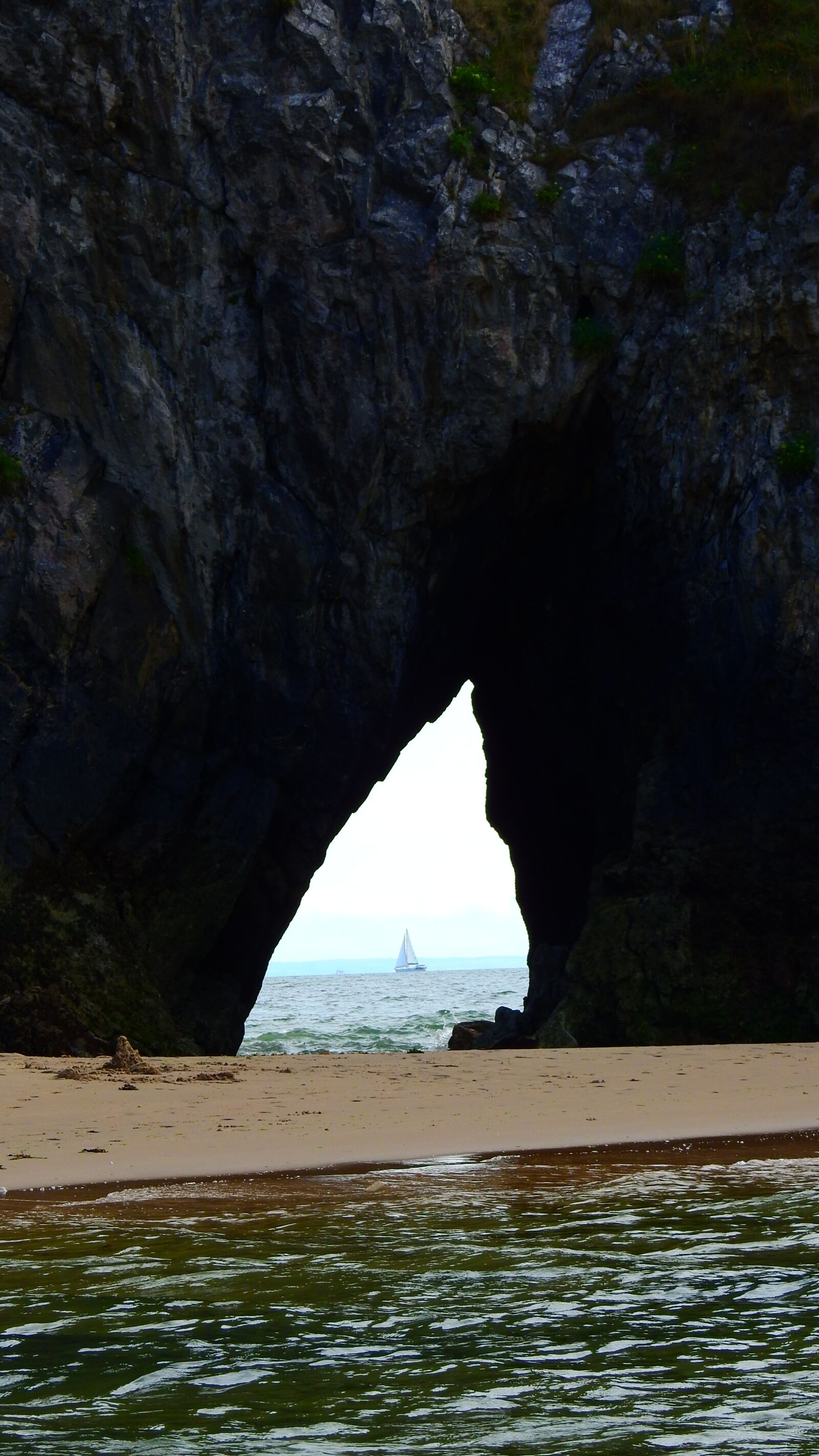 Nikon Coolpix P900 sample photo. Rock, sea, landscape photography