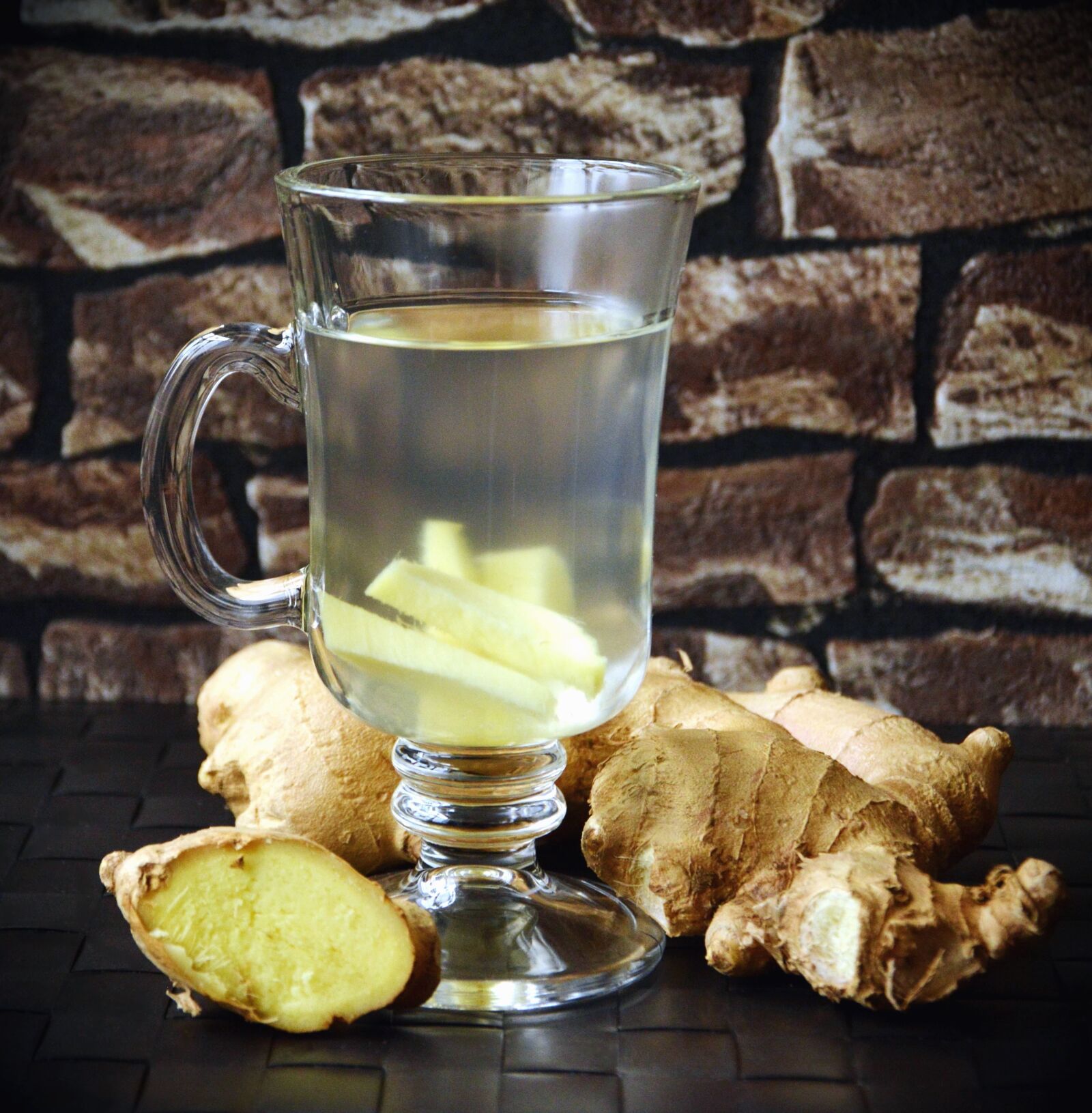 Nikon D5200 sample photo. Ginger, root, plant, cup photography