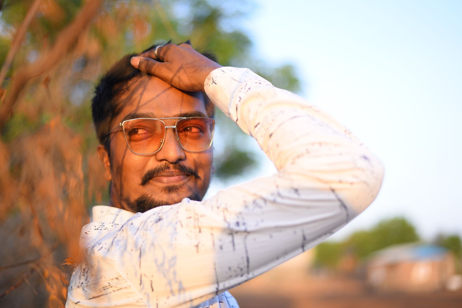 Nikon D750 sample photo. Thinking, smile, closeup photography
