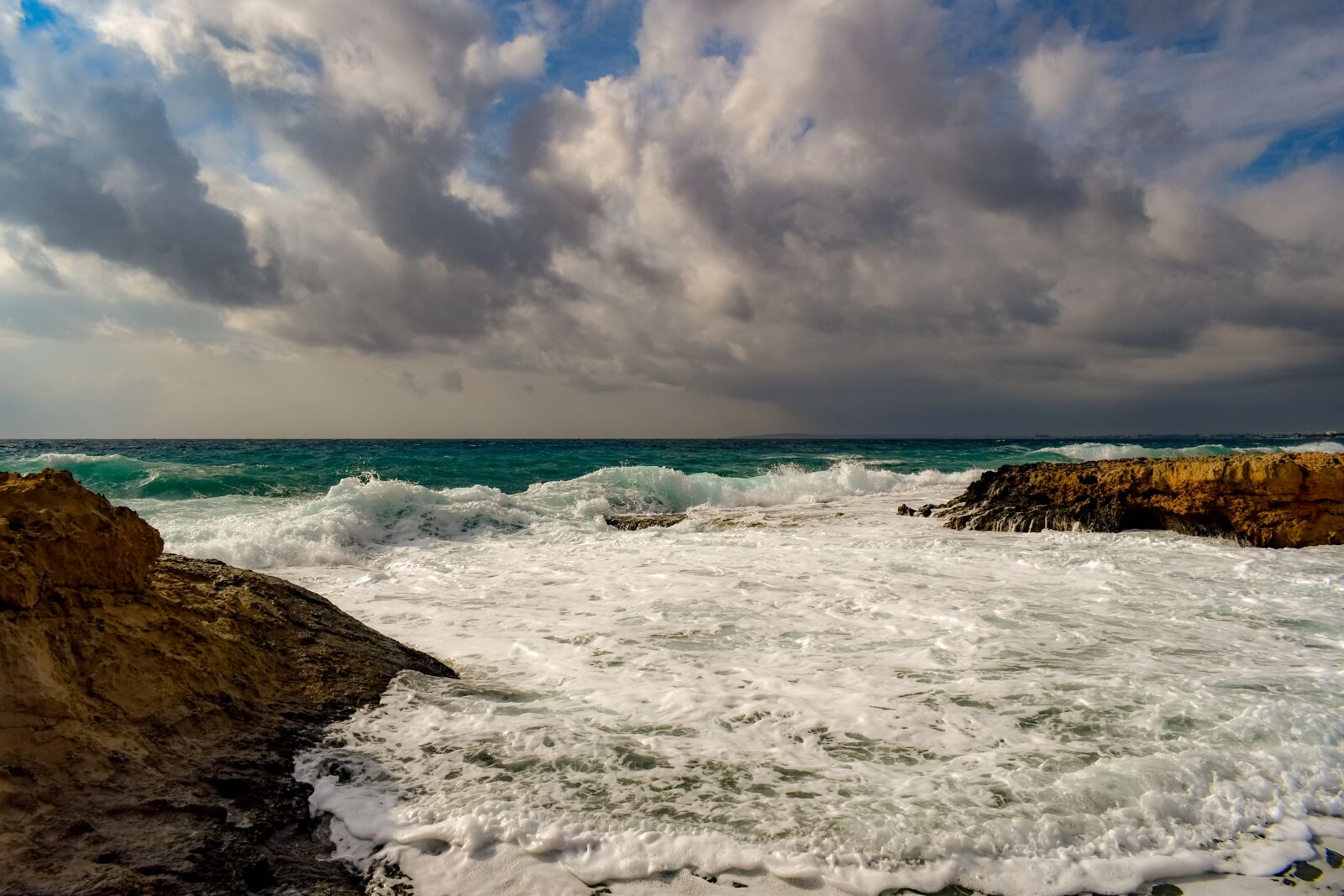 Nikon D3300 sample photo. Rocky coast, beach, waves photography