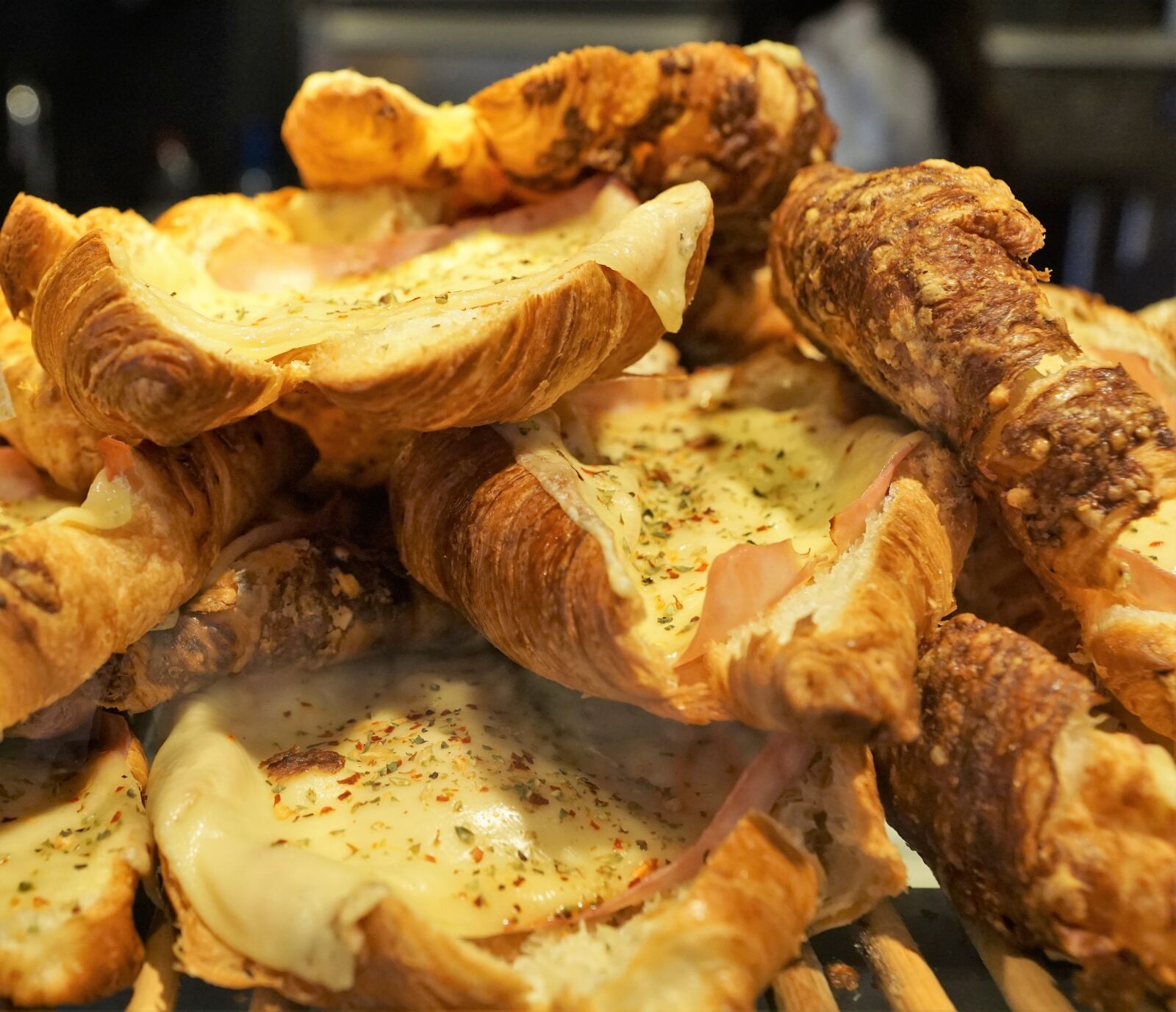 Sony ILCA-77M2 + Sony DT 16-50mm F2.8 SSM sample photo. Eat, food, delicious photography
