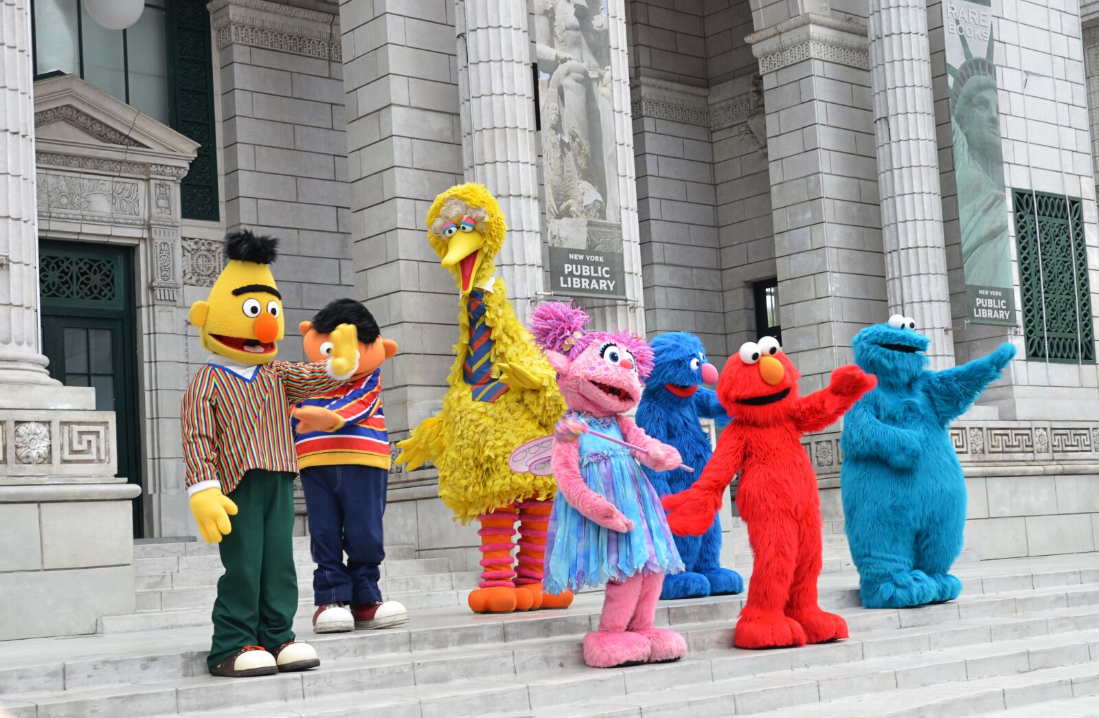 Nikon D7000 sample photo. Universal studios singapore, sesame photography