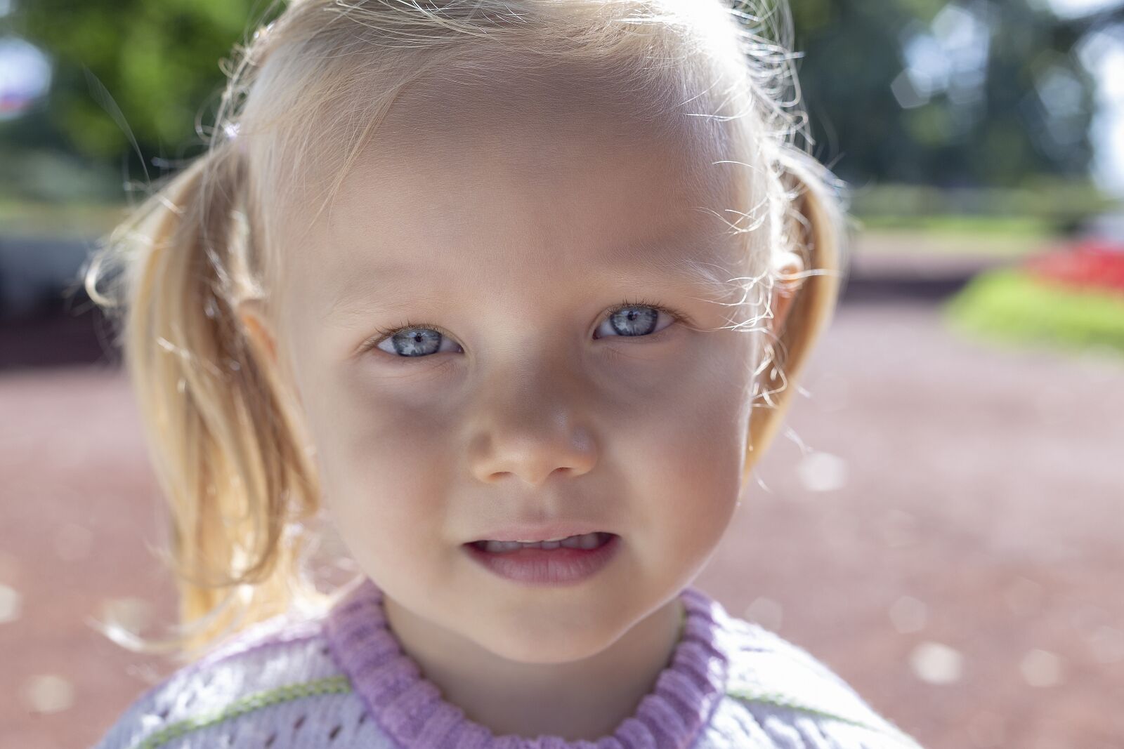 Canon EF 50mm F1.8 II sample photo. Girl, baby, portrait photography