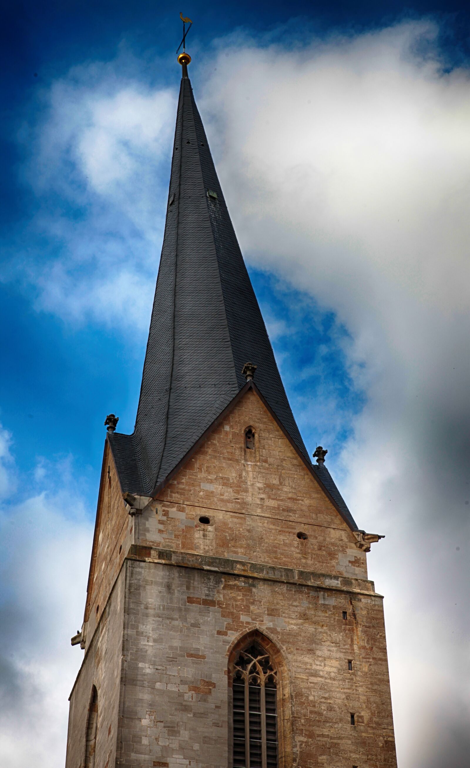 Canon EOS 5D Mark II sample photo. Steeple, askew, inclined photography