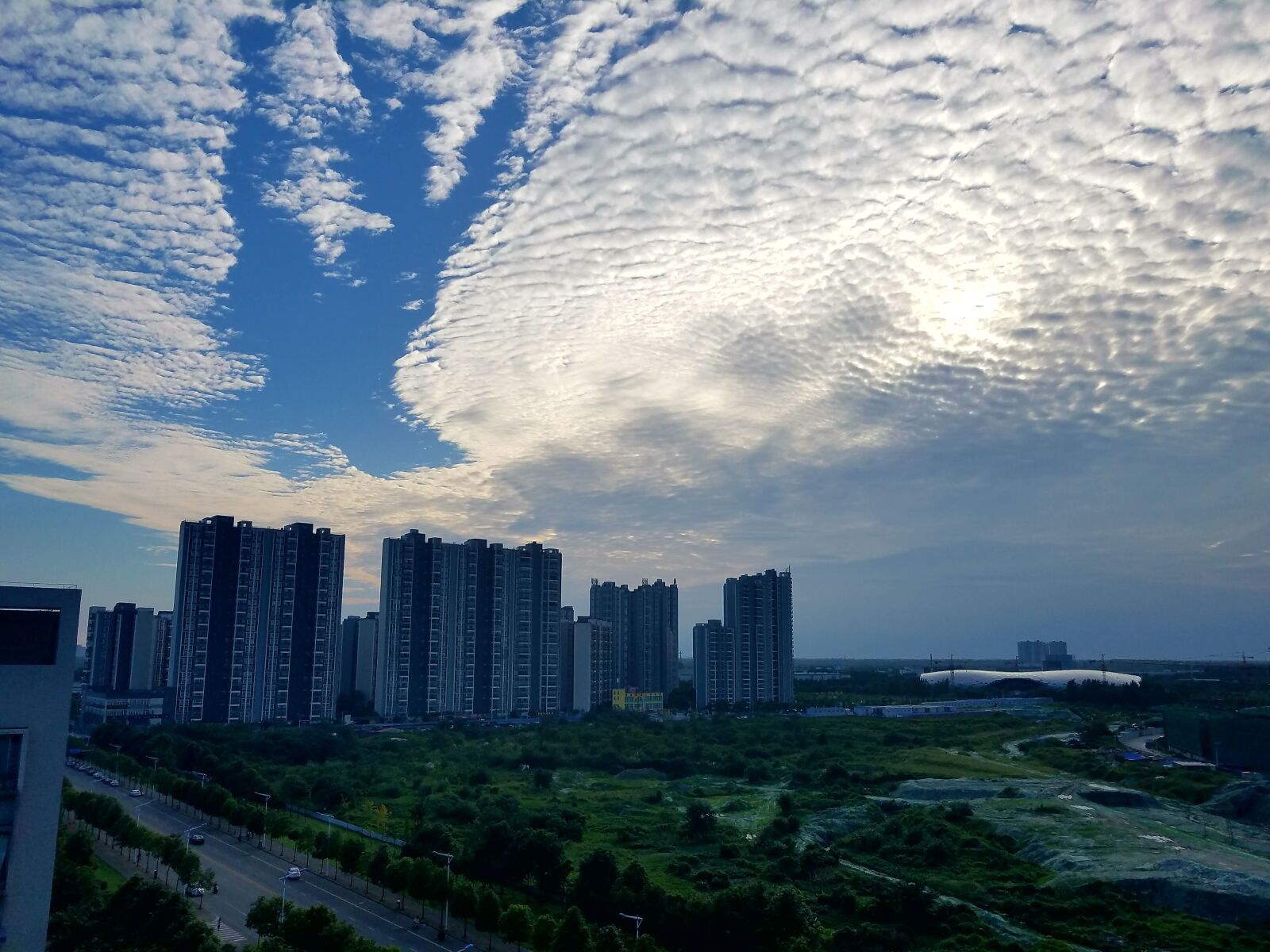 Samsung Galaxy S7 Edge sample photo. Vision, summer, building photography