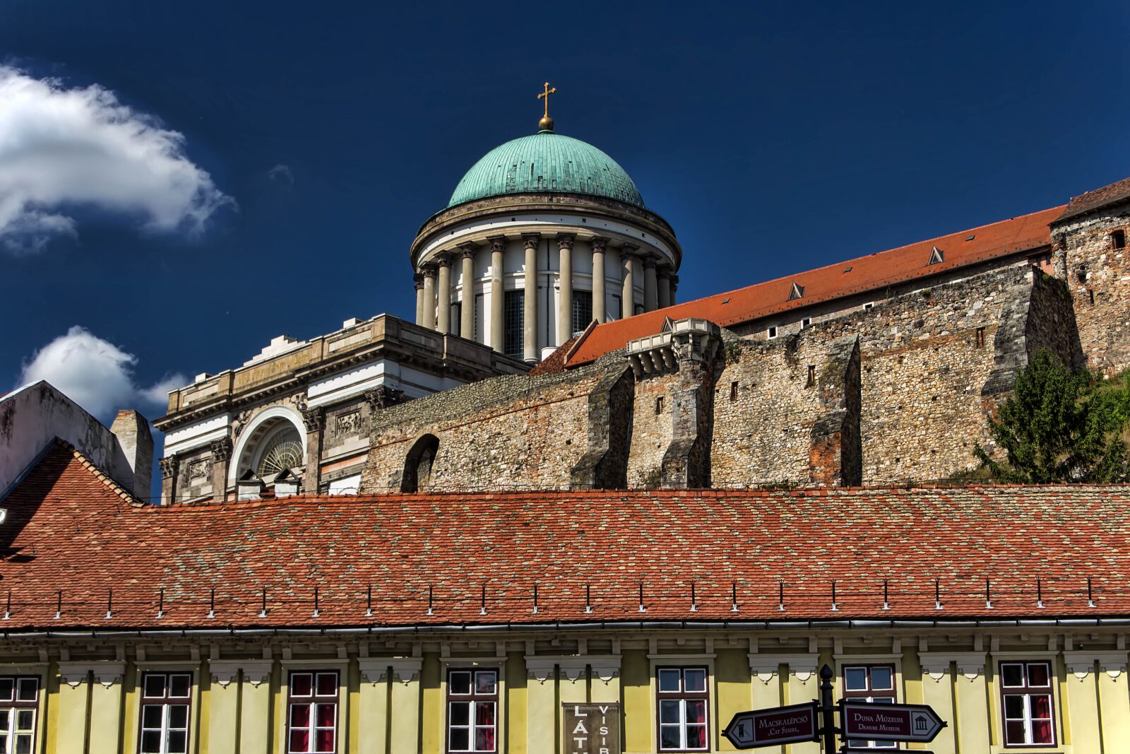 Canon EOS 600D (Rebel EOS T3i / EOS Kiss X5) sample photo. Esztergom, hungary, basilica photography