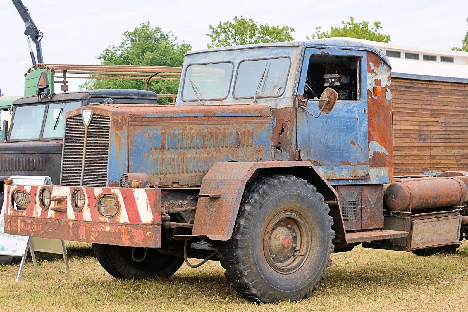 Nikon D3200 sample photo. Truck, old, historically photography