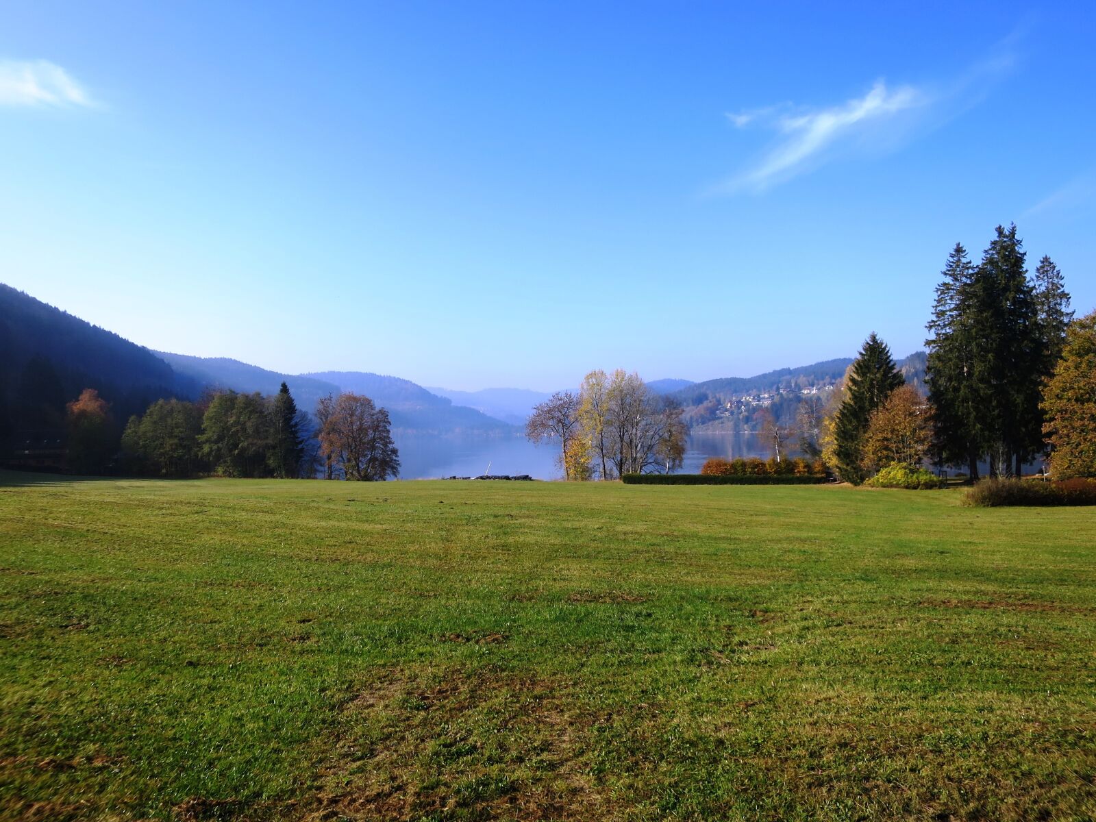 Canon PowerShot S120 sample photo. Titisee, black forest, autumn photography