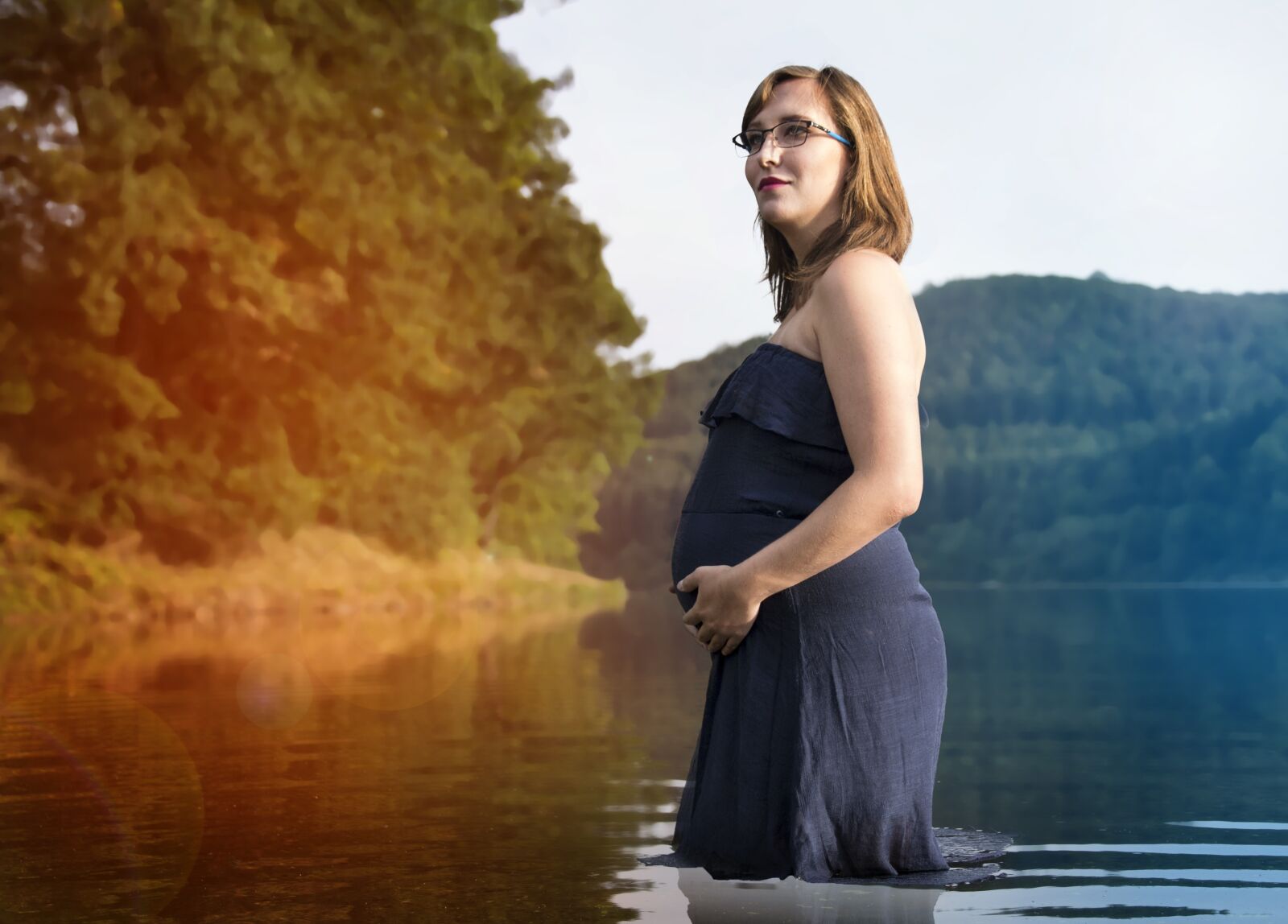 Canon EOS 60D + Canon EF-S 15-85mm F3.5-5.6 IS USM sample photo. Pregnam, baby, mama photography