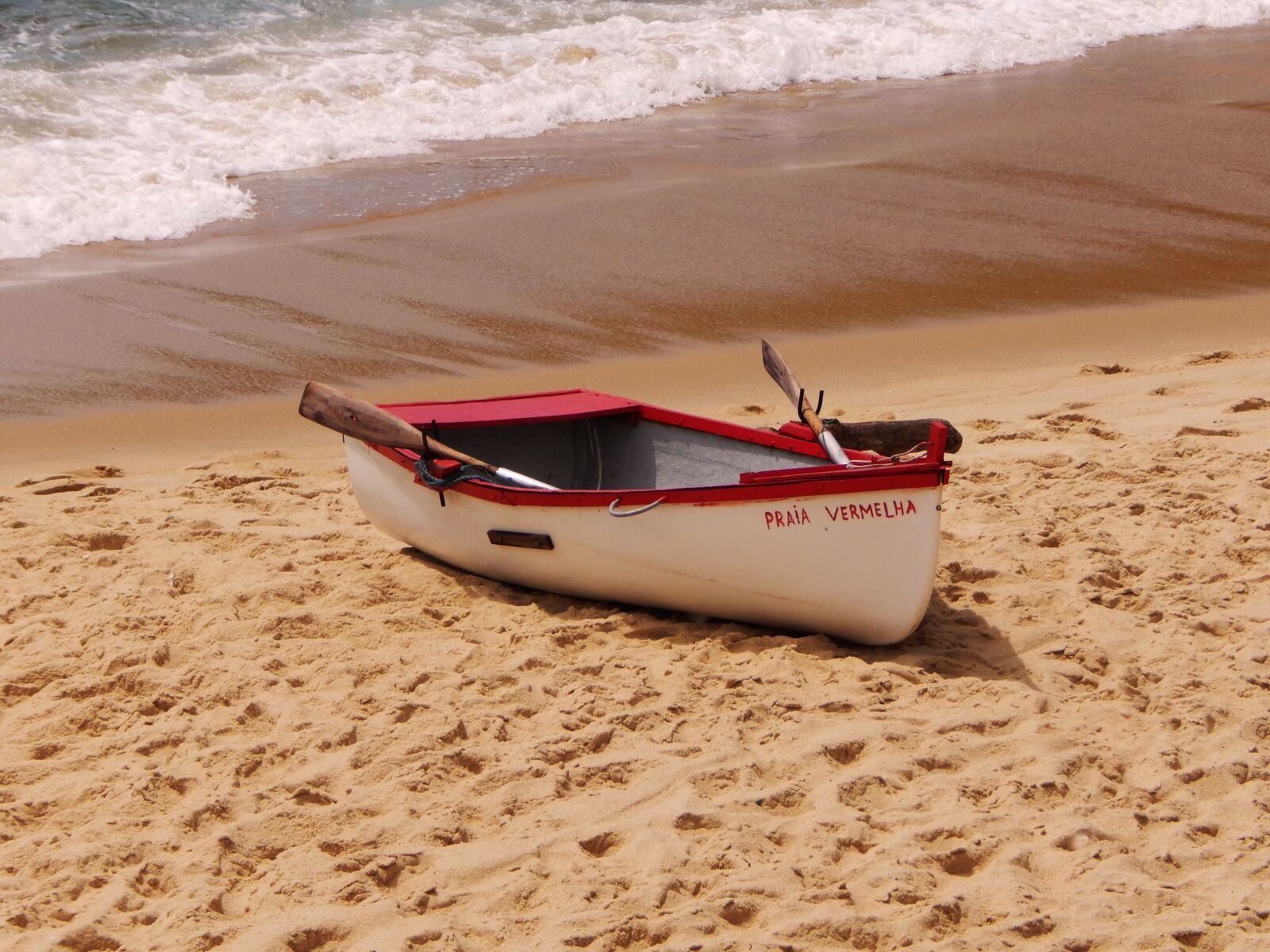 Nikon Coolpix L820 sample photo. Sand, beach, mar photography