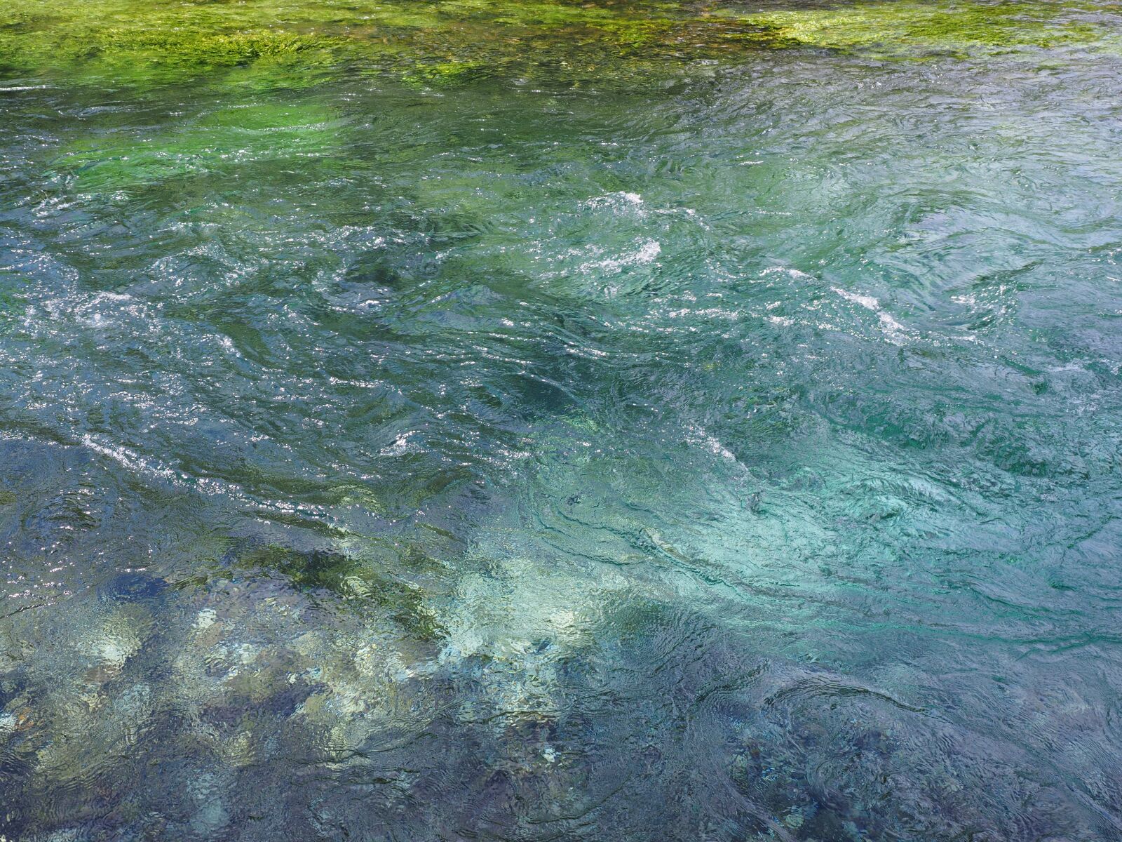 Olympus OM-D E-M1 + Olympus M.Zuiko Digital ED 12-40mm F2.8 Pro sample photo. Water, bach, clear photography