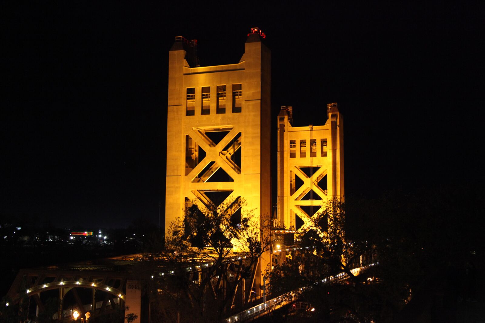 Canon EOS 5D Mark II sample photo. Bridge, sacramento, california photography