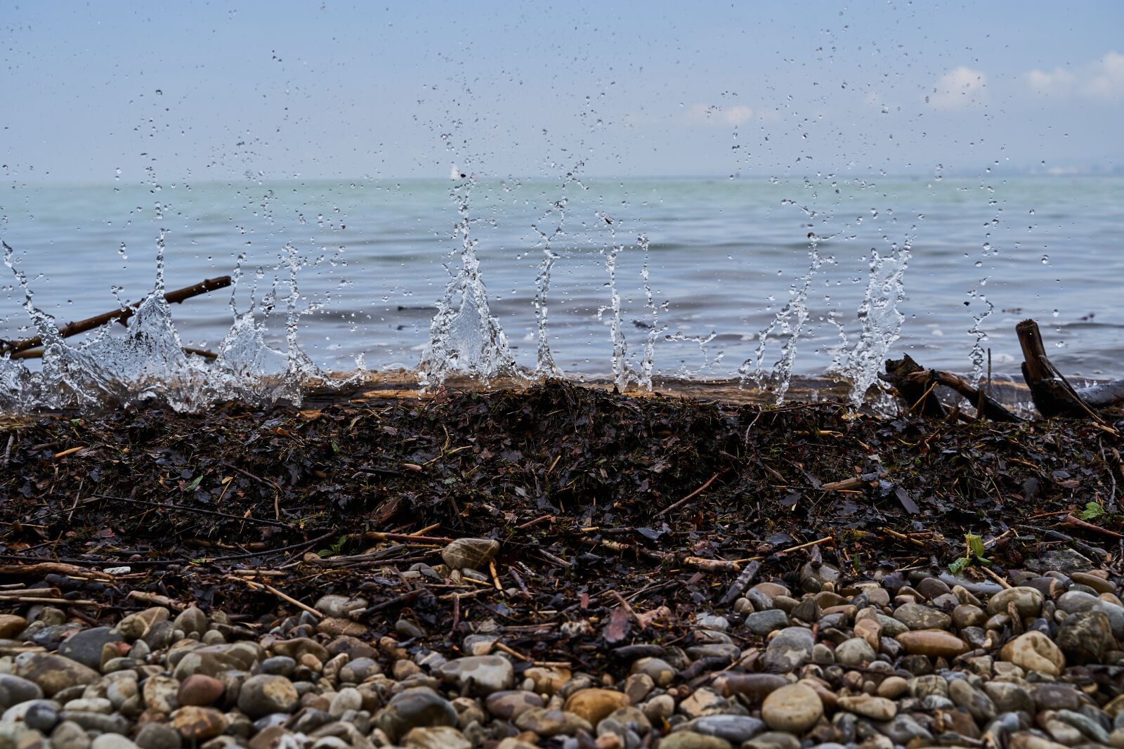 Sony a7 III + Tamron 28-75mm F2.8 Di III RXD sample photo. Water, spray, lake constance photography
