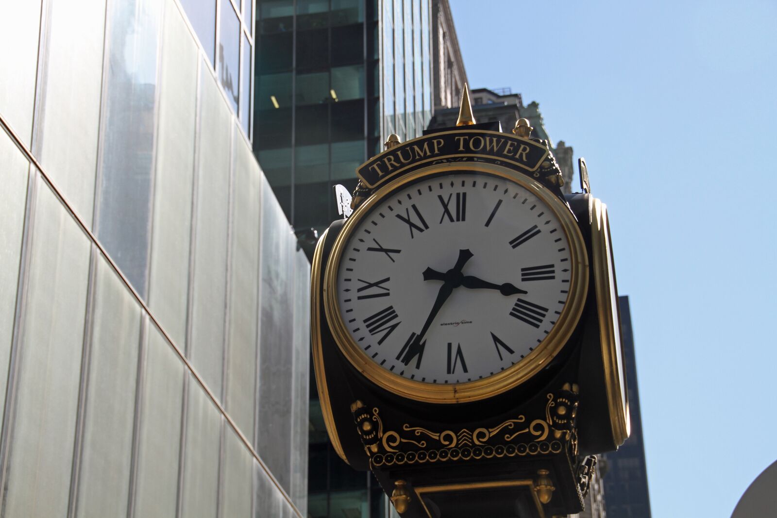 Canon EOS 7D sample photo. Clock, trump, trump tower photography