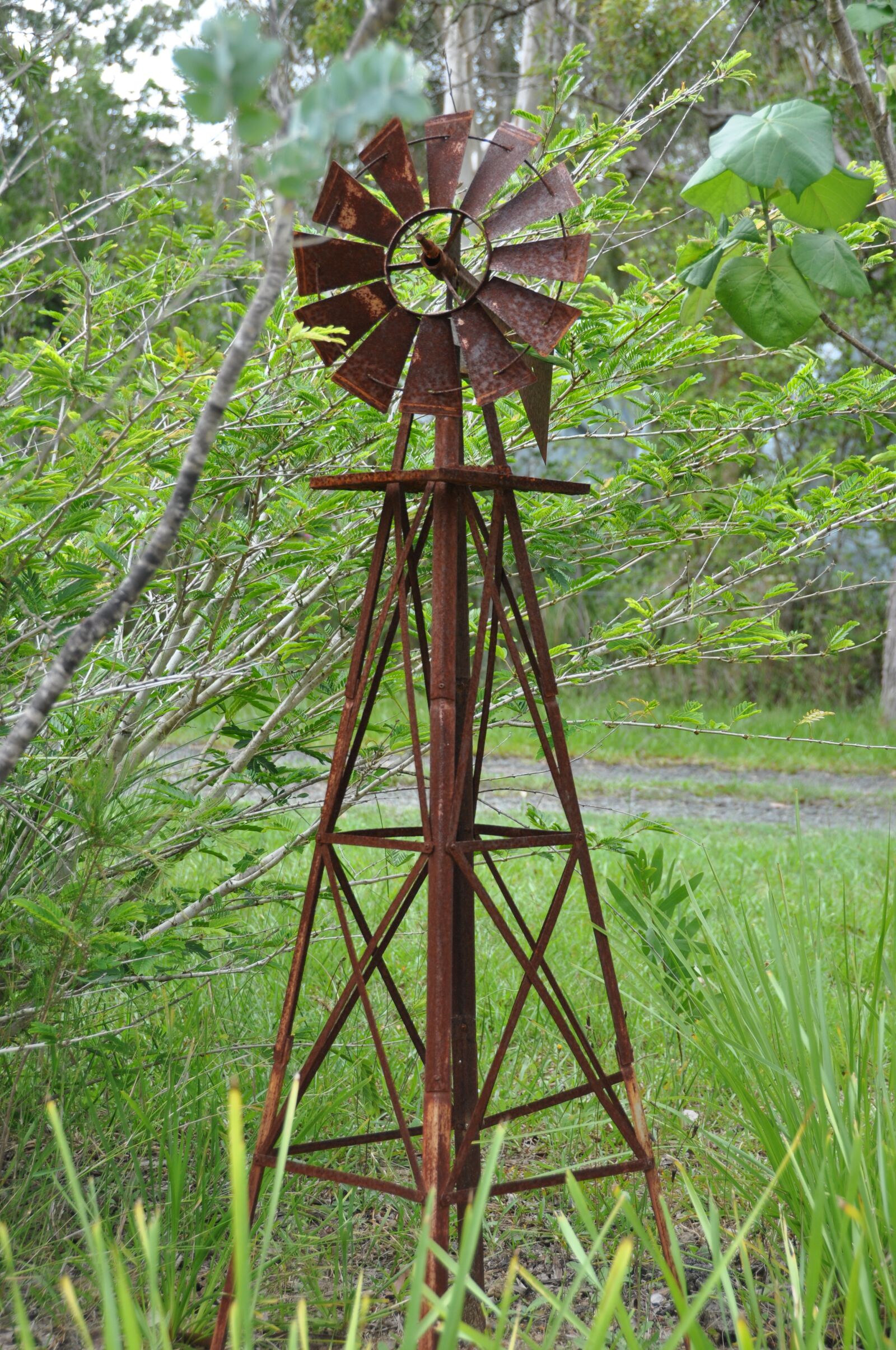 Nikon D90 sample photo. Windmill, green, rotation photography