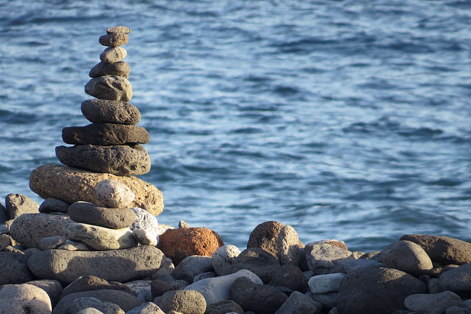 Canon PowerShot SX50 HS sample photo. Waters, sea, rock photography