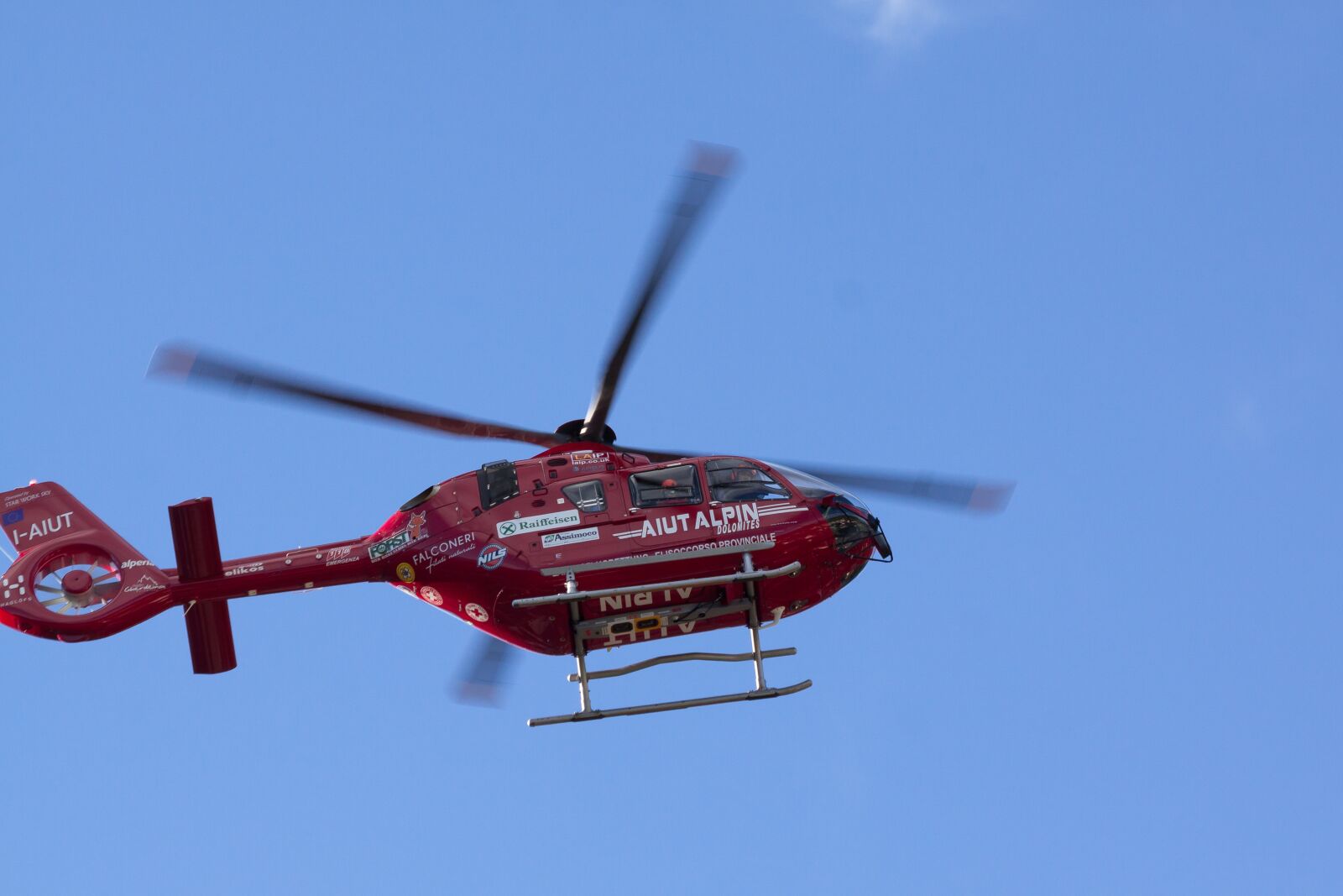 Canon EOS 50D sample photo. Helicopter, rescue, mountain rescue photography