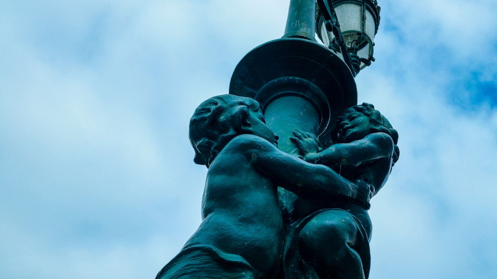 Samsung Galaxy S5 sample photo. Sky, statue, sculpture photography