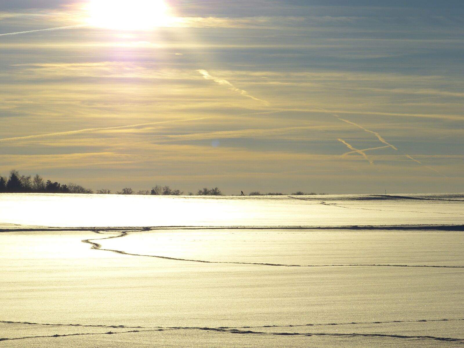 Panasonic Lumix DMC-FZ150 sample photo. Winter, snow, landscape photography