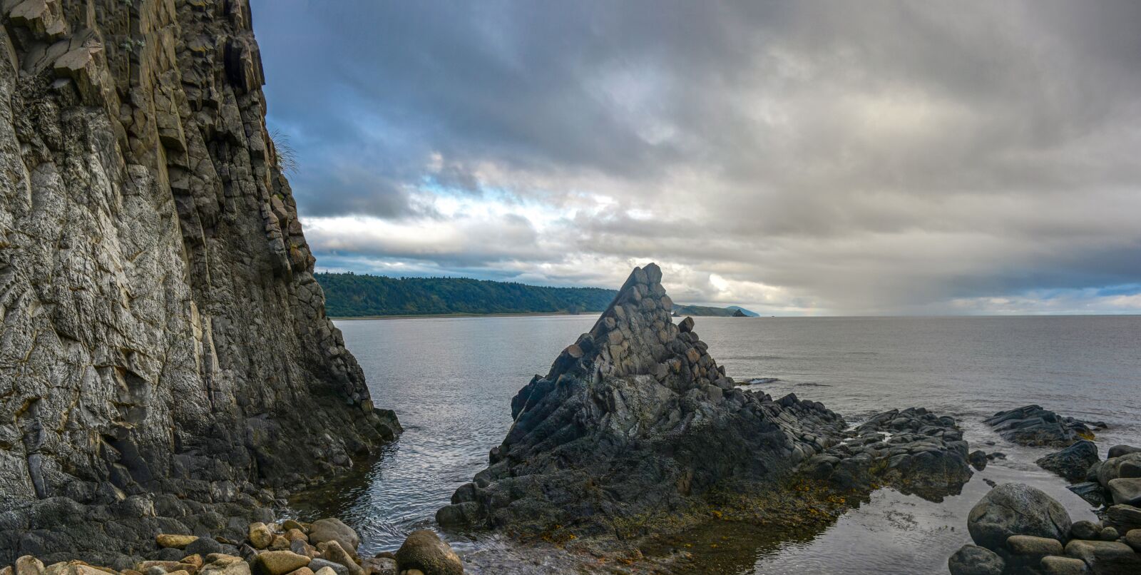 Nikon D5200 sample photo. Landscape, sea, rock photography