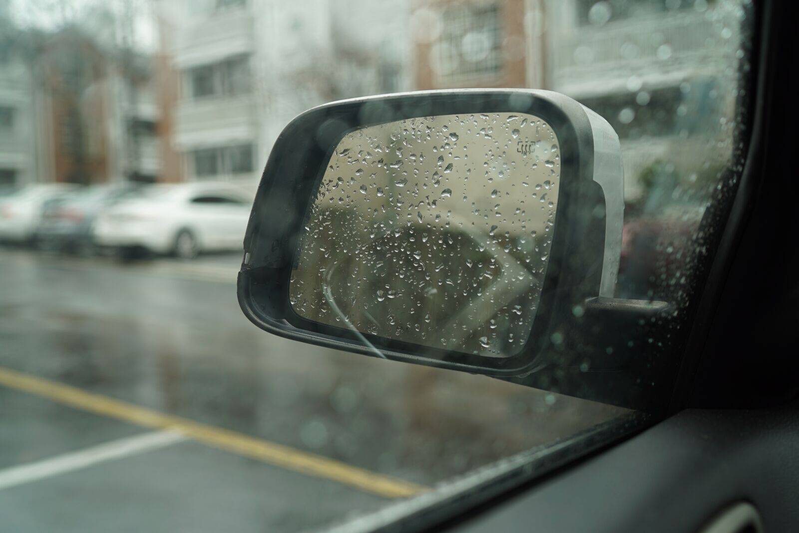 Sony a7S II sample photo. Rain, mirror, car photography