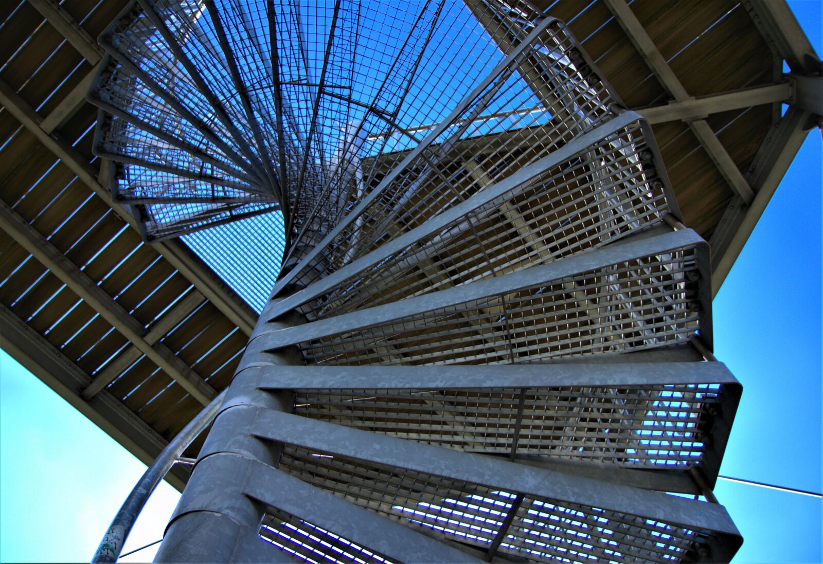 Canon EOS 80D sample photo. Steel stairs, low angle photography