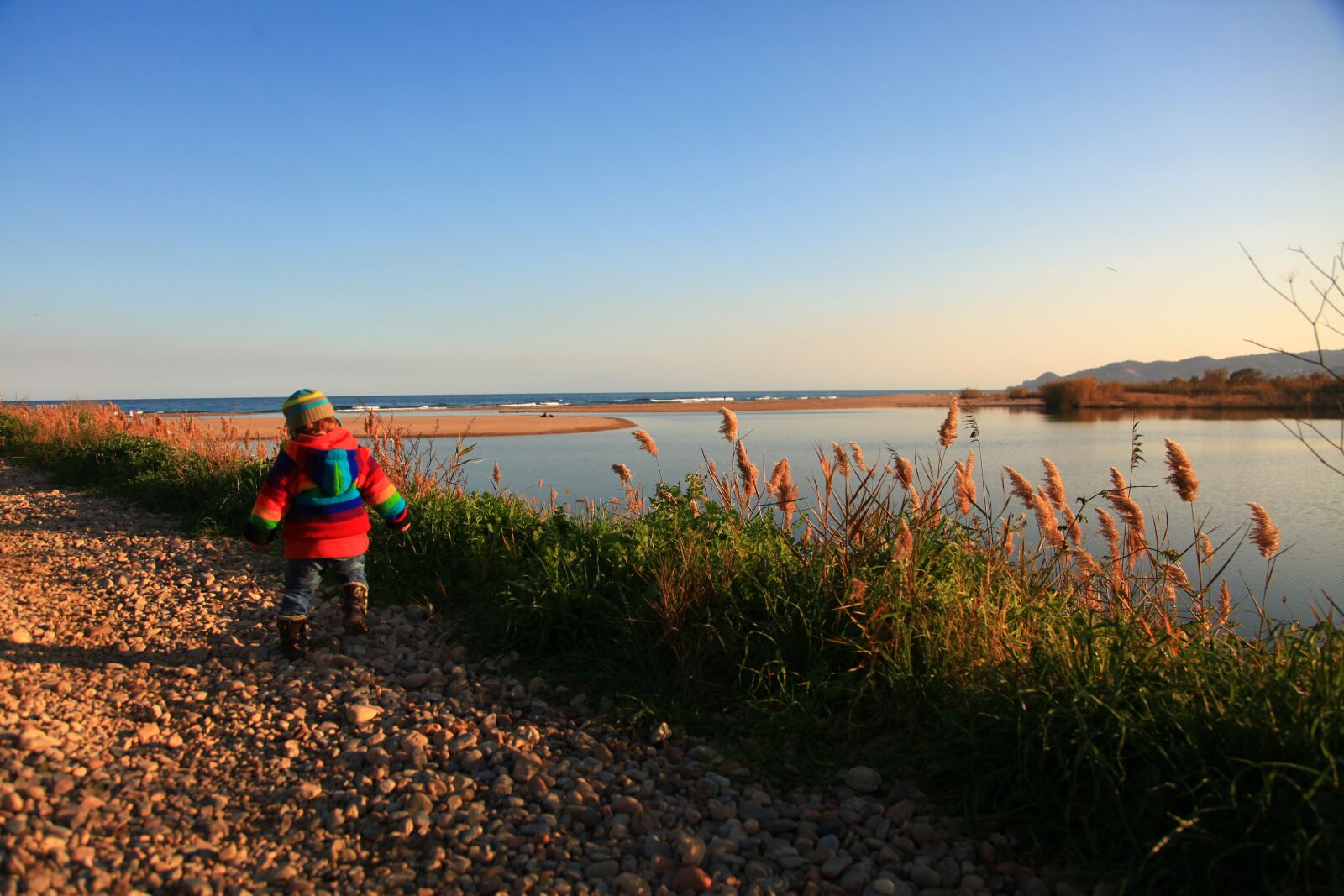 Canon EOS 5D Mark II sample photo. Girl, happy children, nature photography