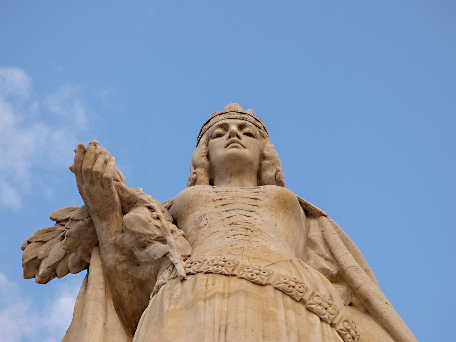 Panasonic DMC-FZ72 sample photo. Statue, heaven, travel photography