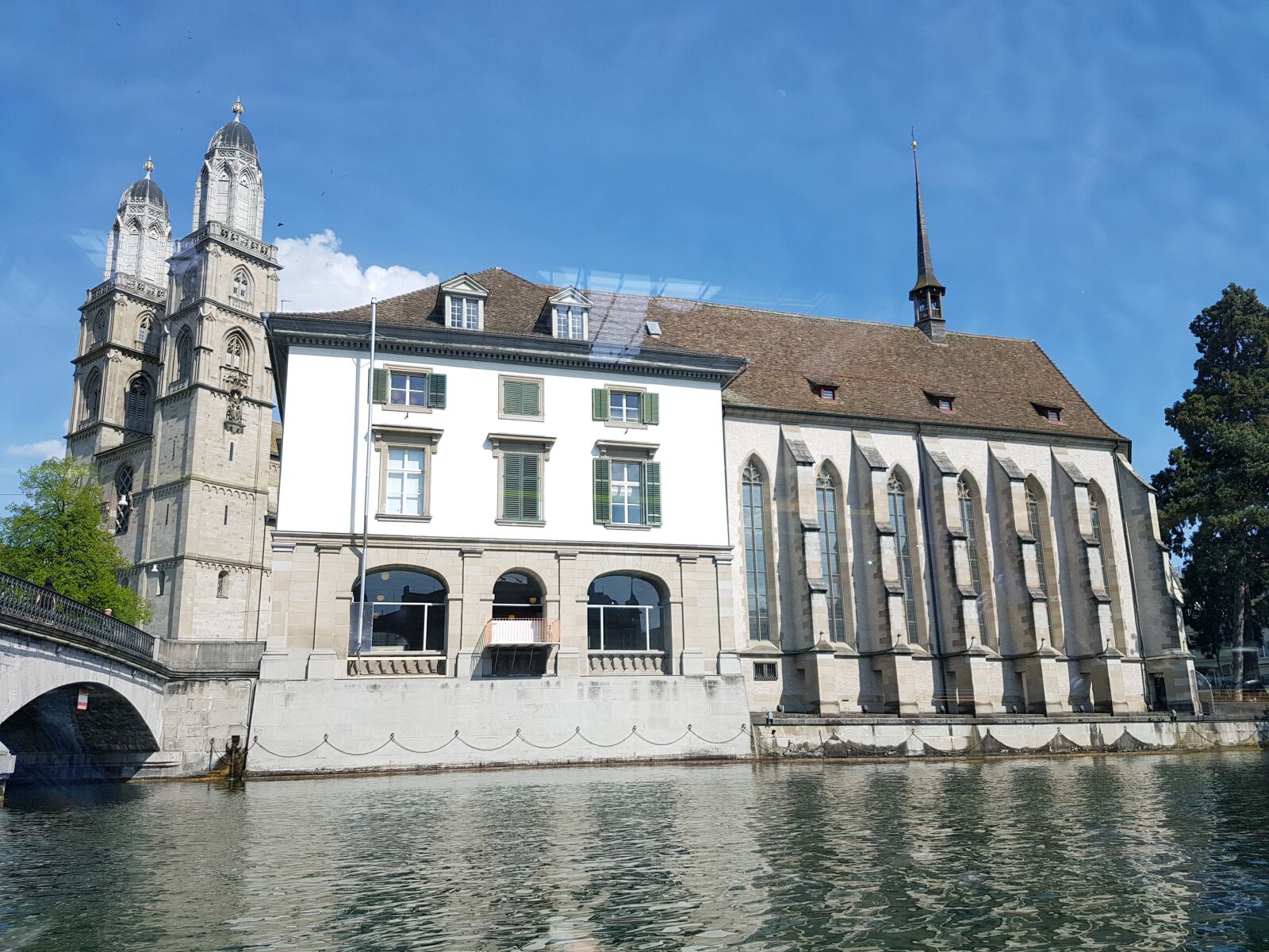 Samsung Galaxy S7 Edge sample photo. Zurich, helmet house, water photography