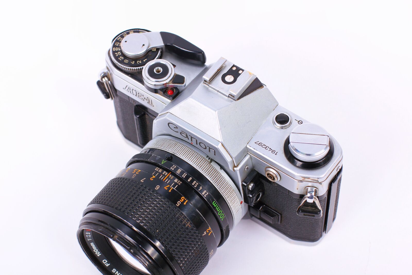 Canon EOS 550D (EOS Rebel T2i / EOS Kiss X4) sample photo. Camera, technique, classic photography
