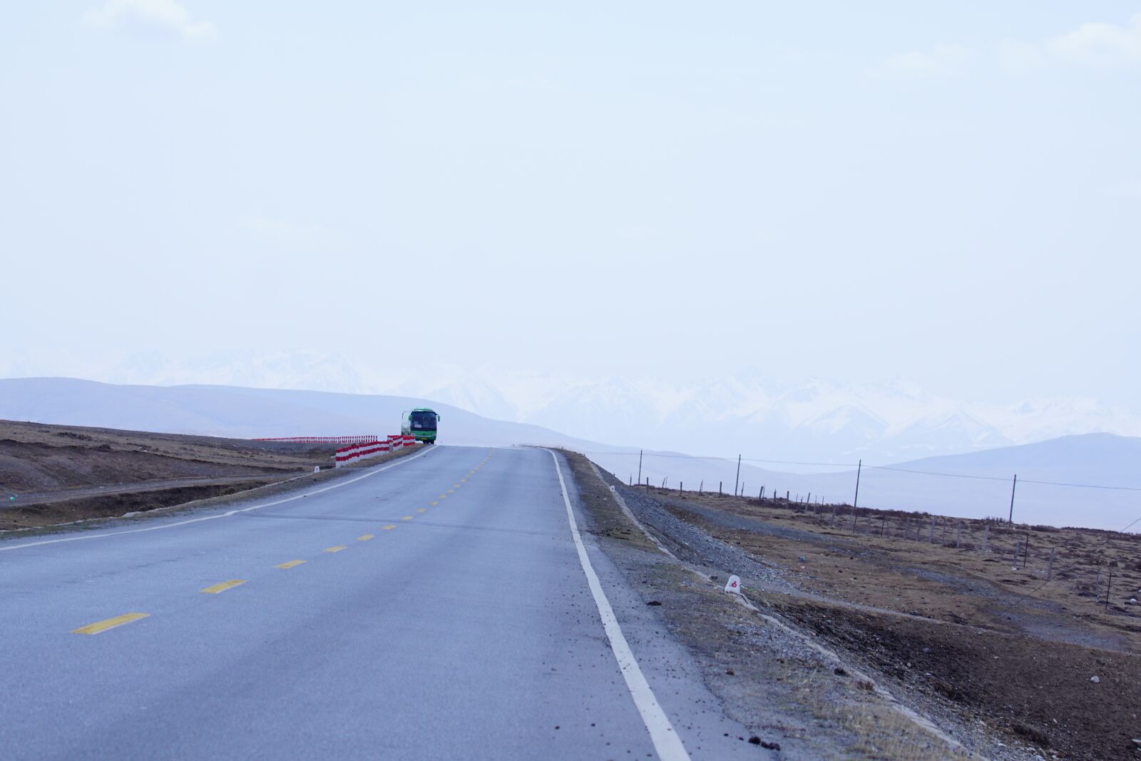 Sony a6000 + Sony FE 70-200mm F4 G OSS sample photo. White cloud, prairie, qinghai photography