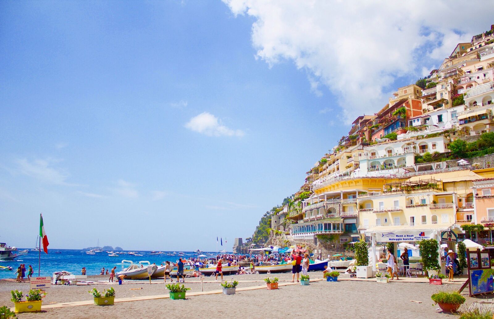 Canon EOS 1200D (EOS Rebel T5 / EOS Kiss X70 / EOS Hi) + Canon EF-S 18-55mm F3.5-5.6 IS II sample photo. Positano, amalfi coast, italy photography